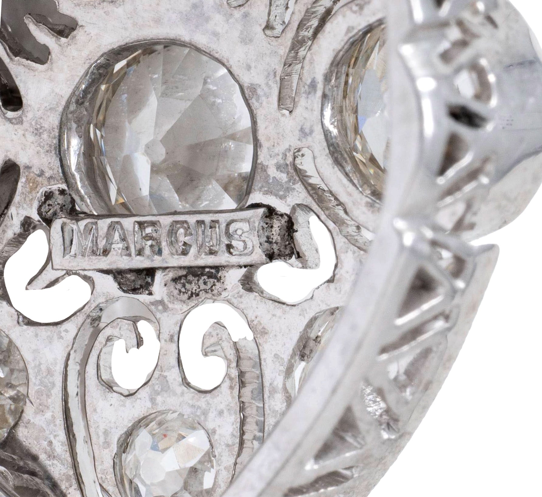Marcus & Co. Art Deco 3.60 CTW Diamond 20 Karat White Gold Antique Foliate Pendant Station Necklace