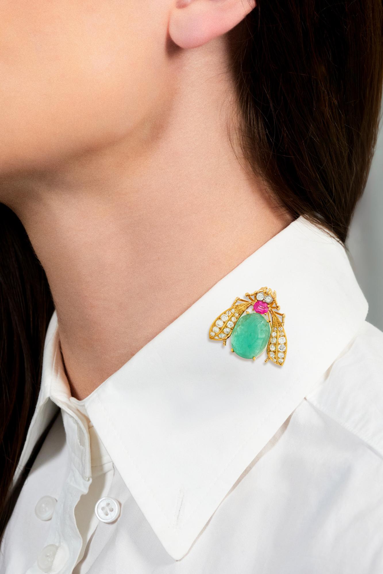 Van Cleef & Arpels 1960 19.70 CTW Multi-Gem 18K Gold Platinum Vintage Bee Brooch