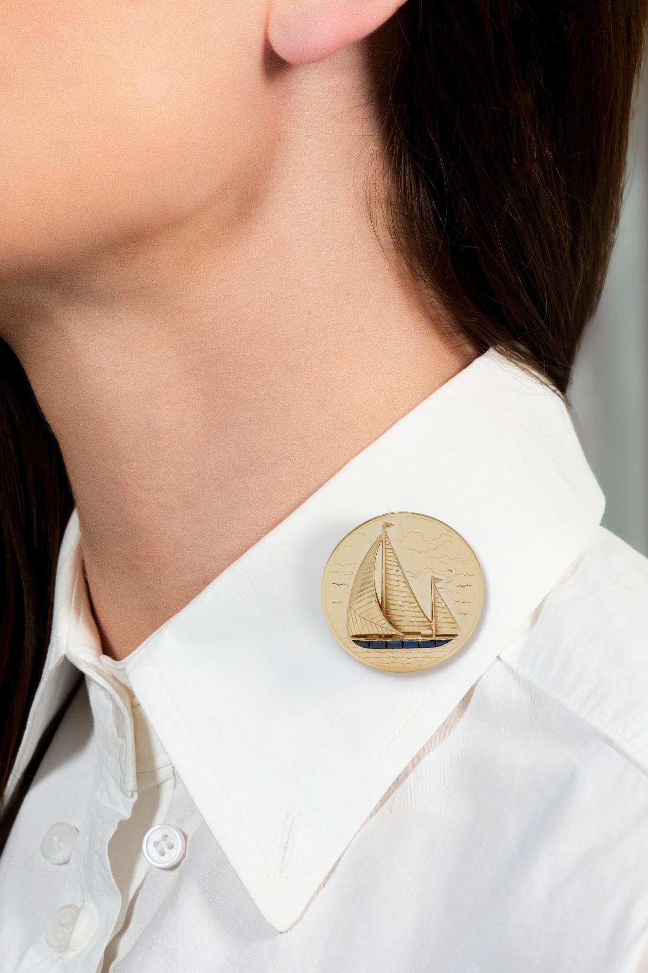 1960's Sapphire 14 Karat Yellow Gold Vintage Sailboat Brooch