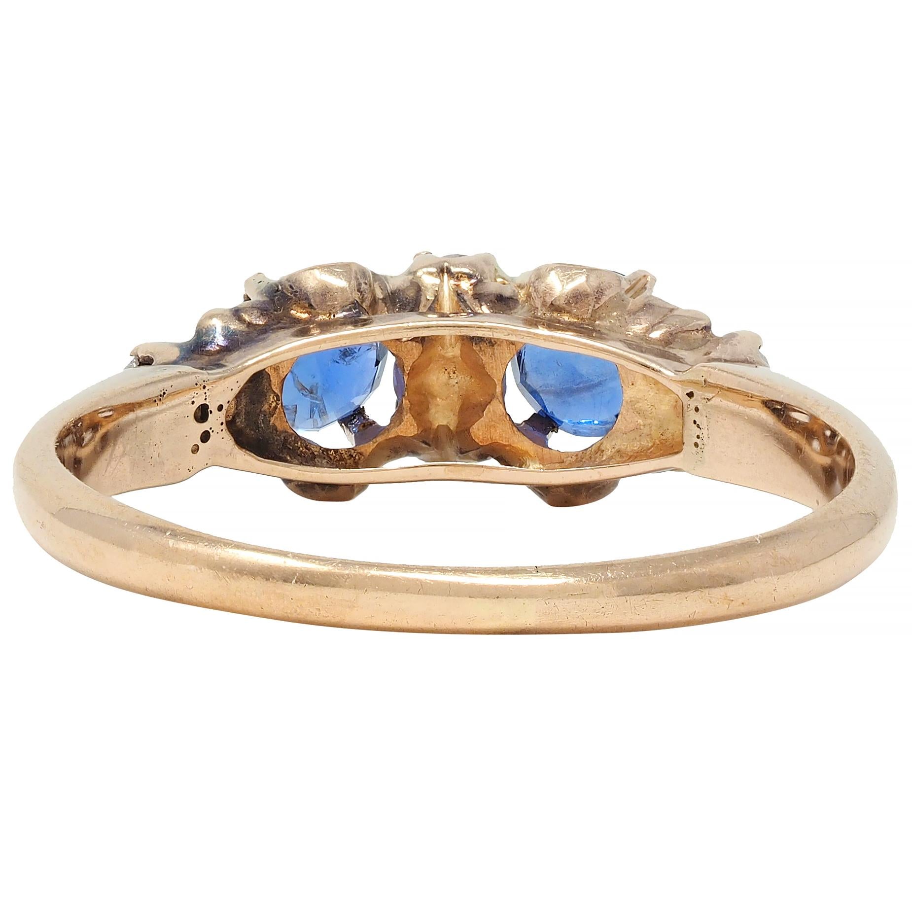Late Victorian 1900 Sapphire Diamond 14 Karat Gold Antique Belcher Band Ring