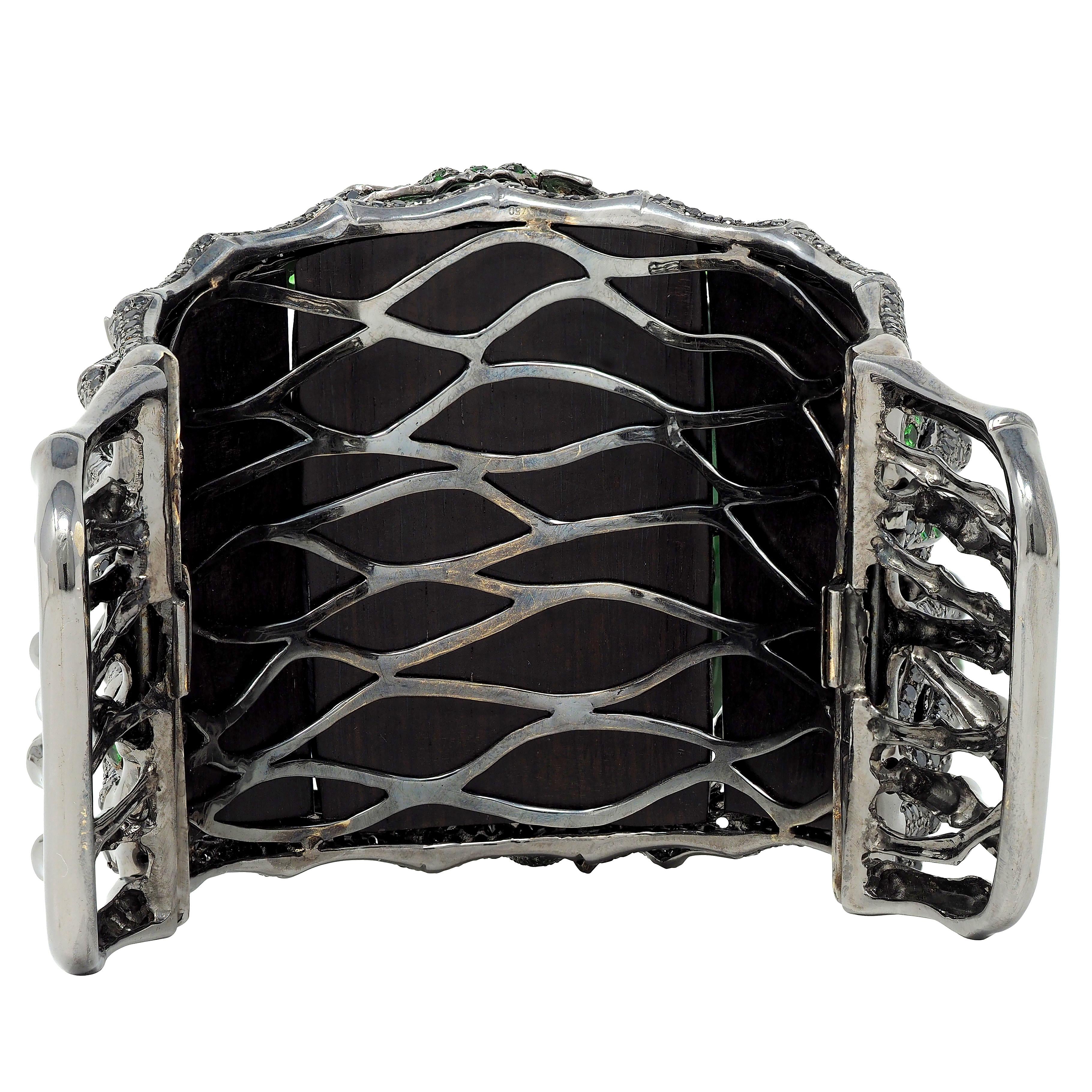 Wendy Yue 2013 Jade Garnet Diamond 18K Gold Forbidden Forest Frog Cuff Bracelet