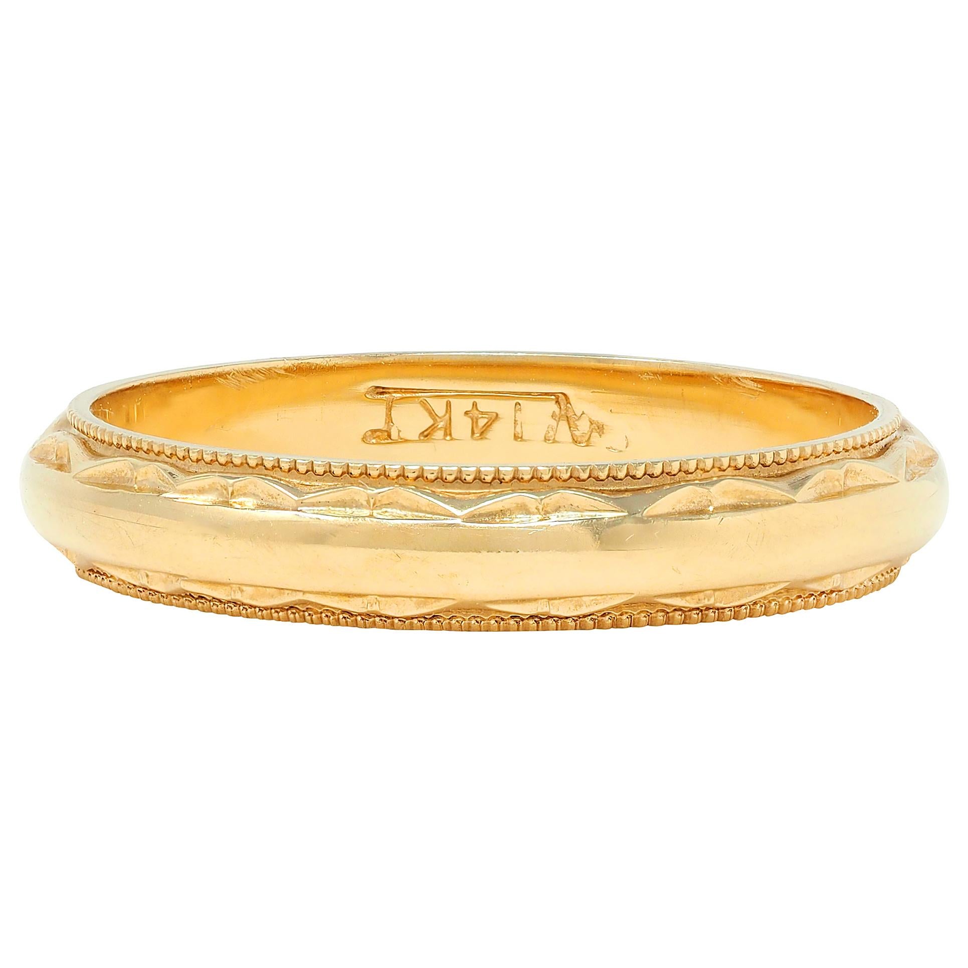 Late Art Deco 14 Karat Yellow Gold Vintage Wedding Band Ring