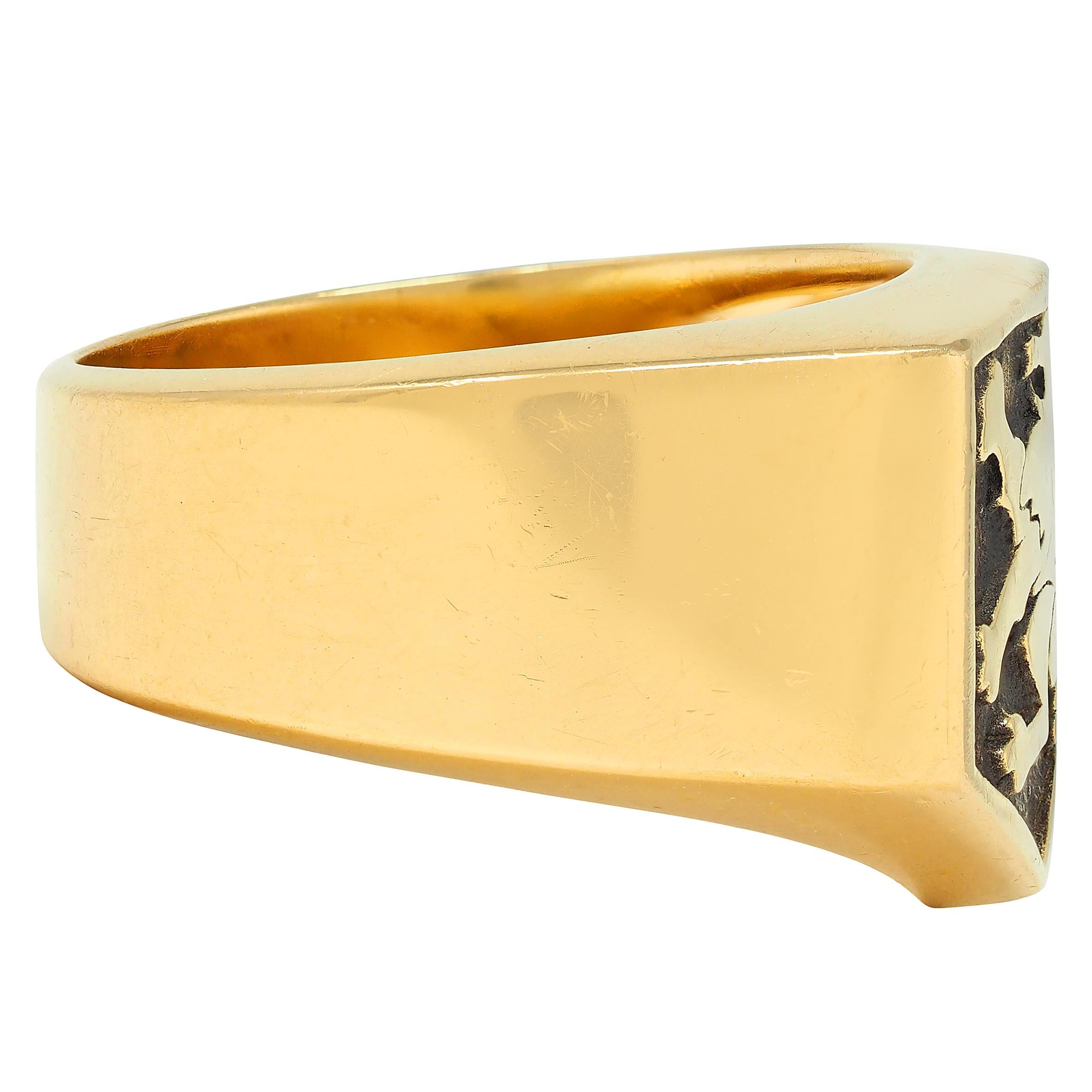 Dunhill 2000's 18 Karat Yellow Gold Heraldic Lion Intaglio Unisex Signet Ring