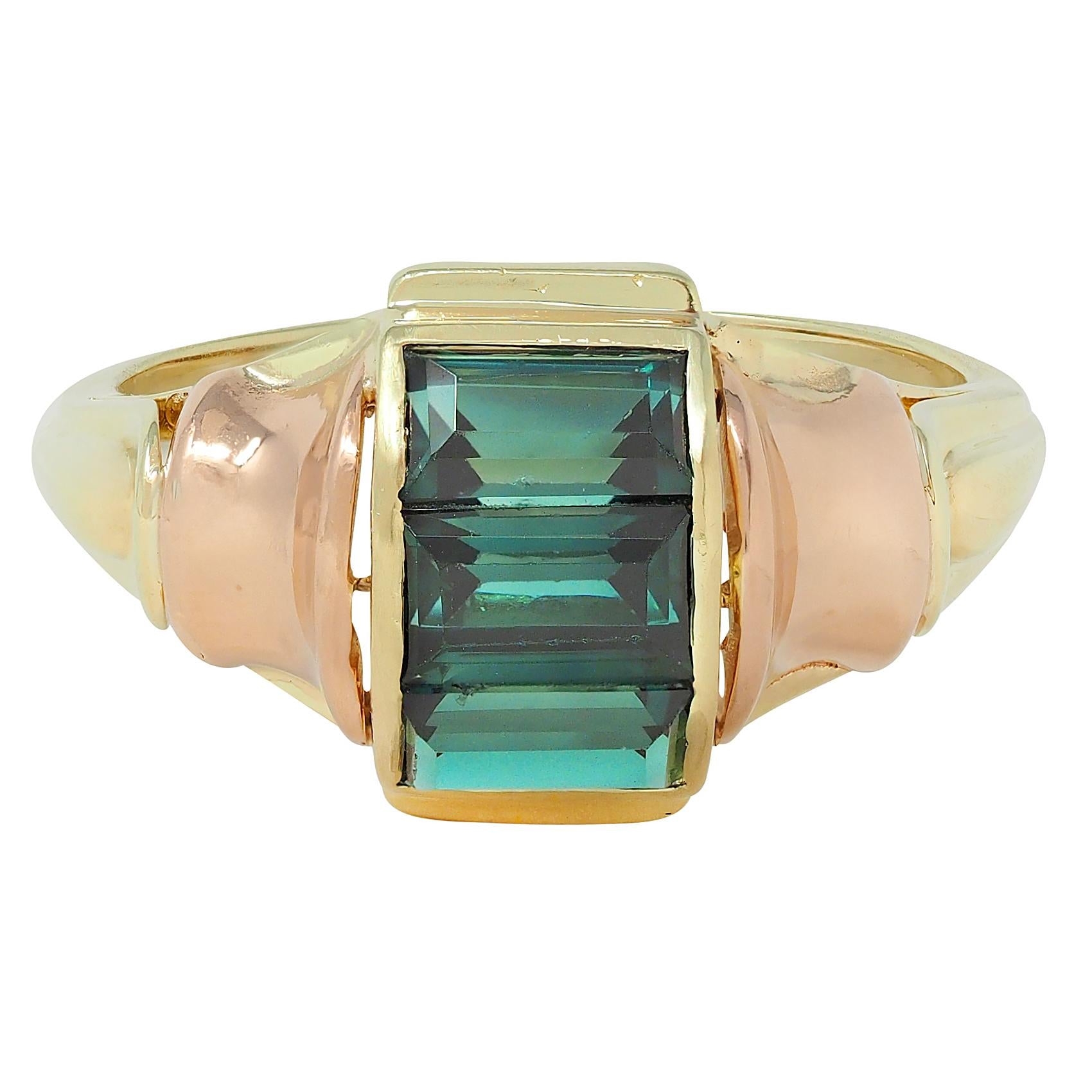 Retro French Tourmaline 14 Karat Two-Tone Gold Domed Vintage Tank Ring