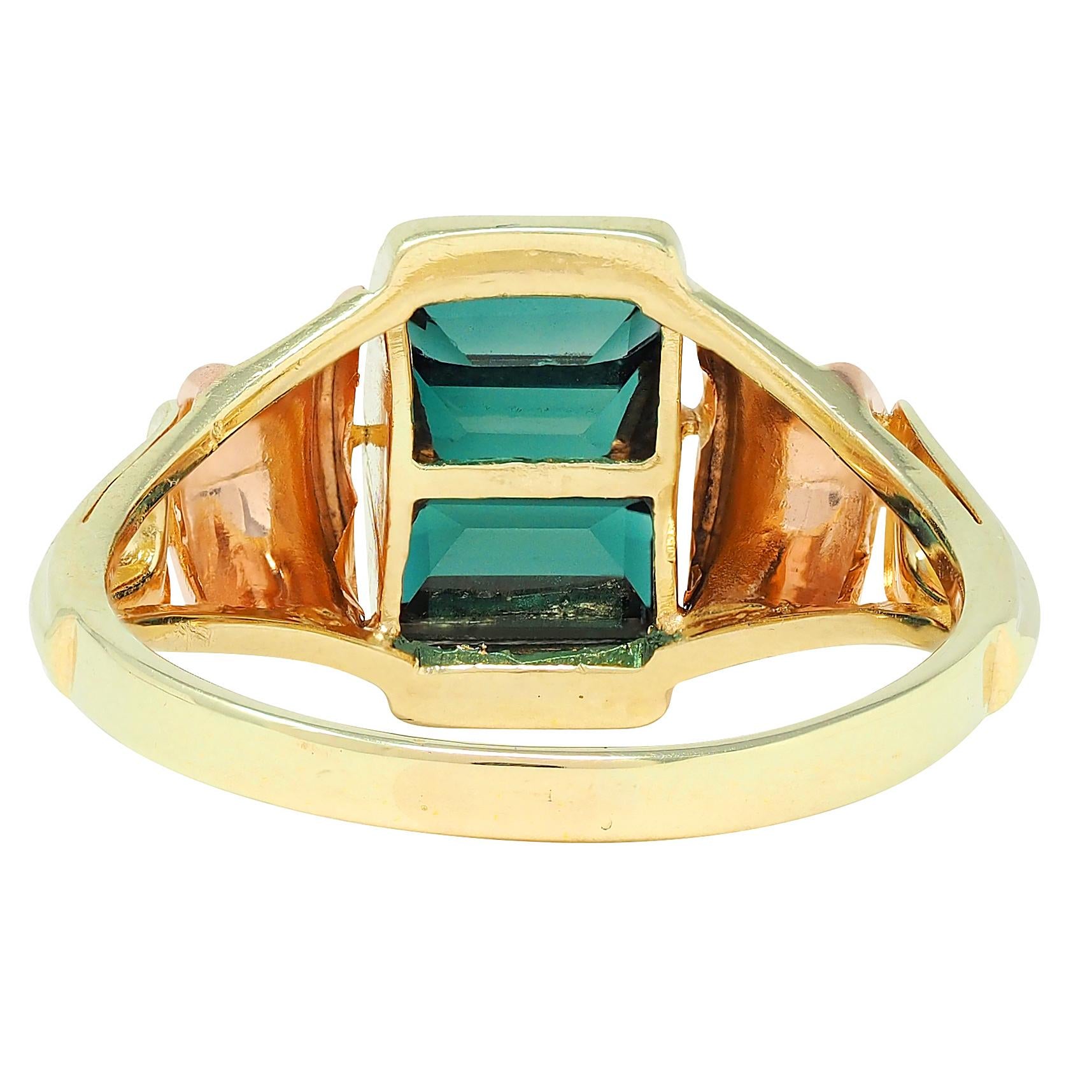 Retro French Tourmaline 14 Karat Two-Tone Gold Domed Vintage Tank Ring