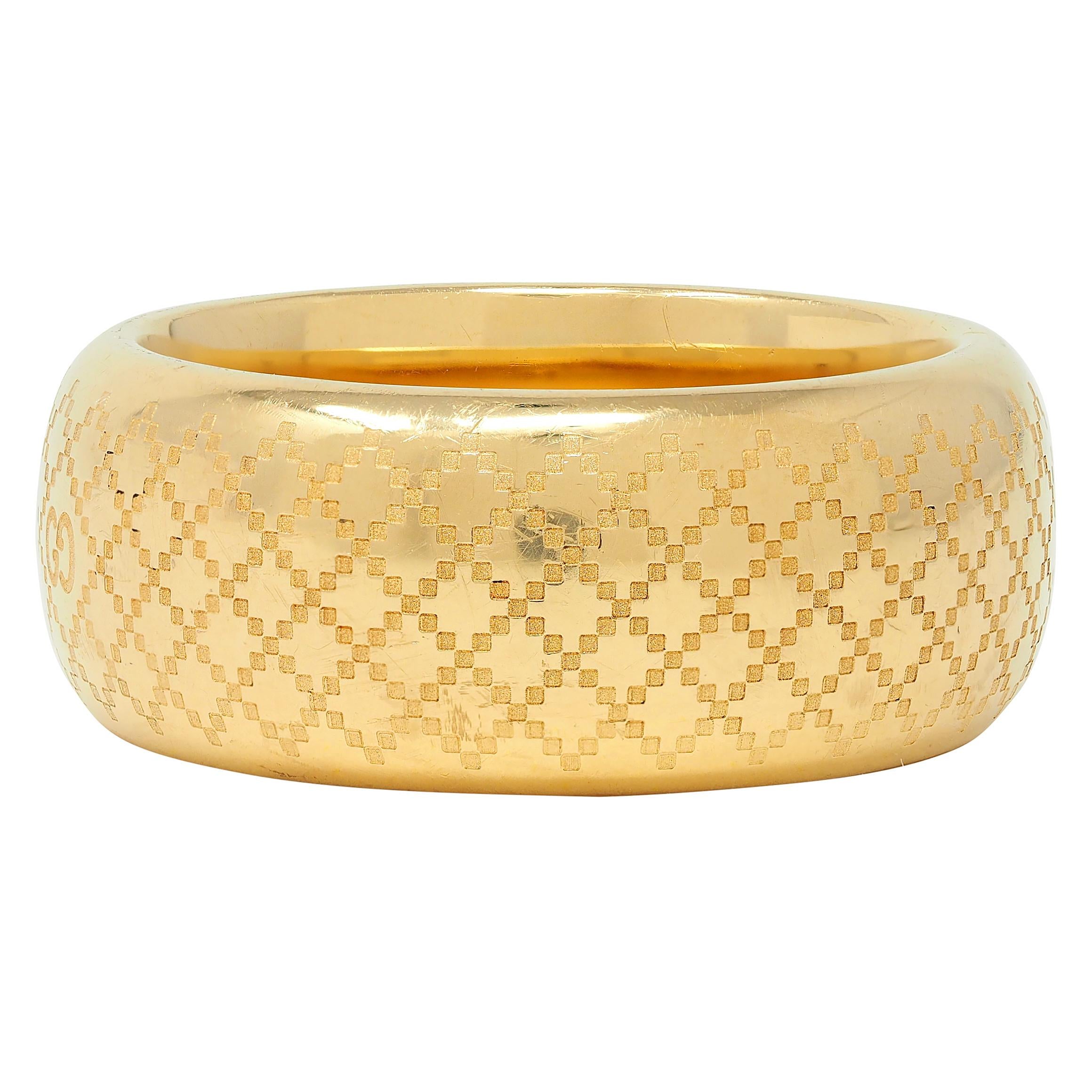 Gucci Contemporary 18 Karat Yellow Gold Diamantissima Wide Band Ring