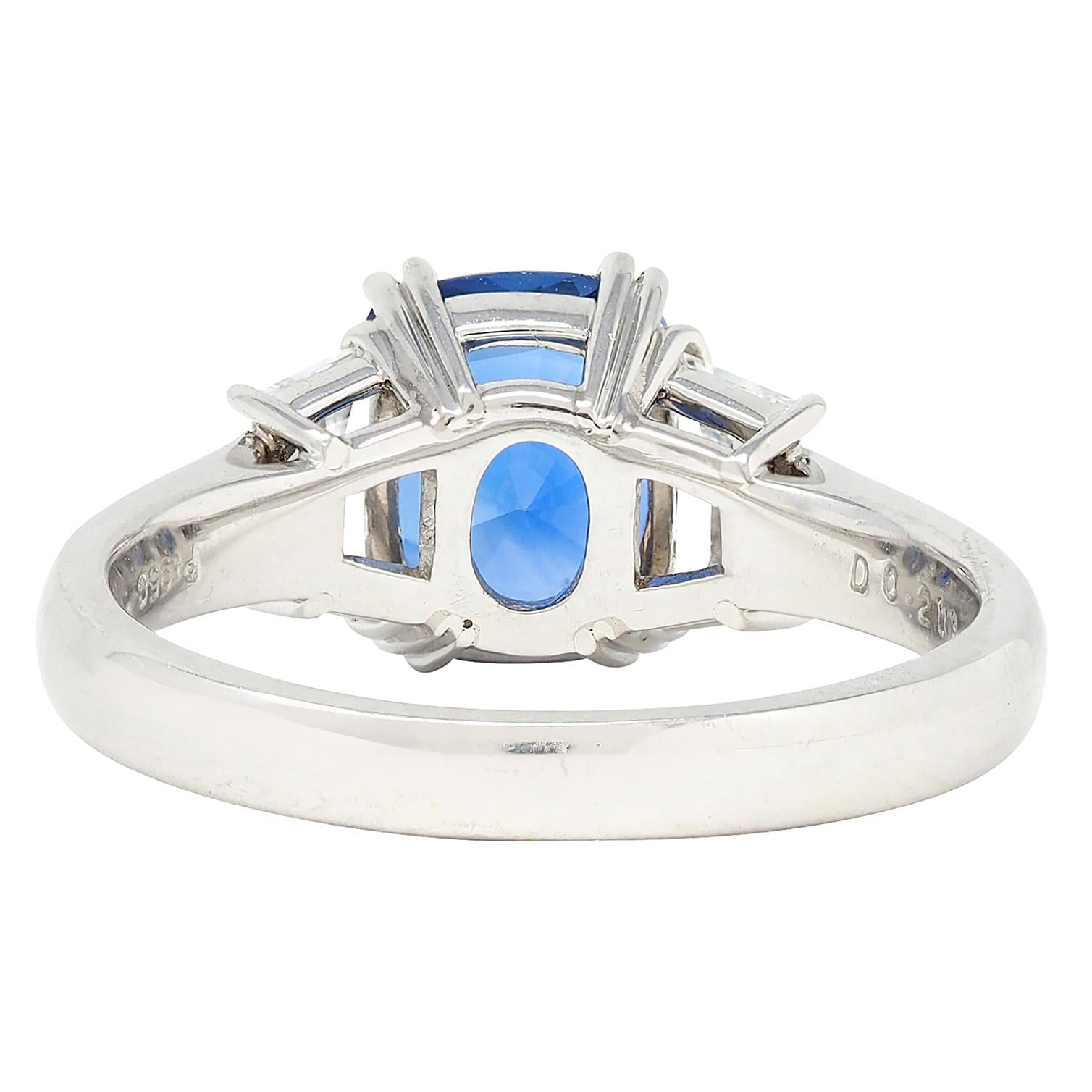 Contemporary 3.26 CTW No Heat Ceylon Sapphire Diamond Platinum Ring GIA
