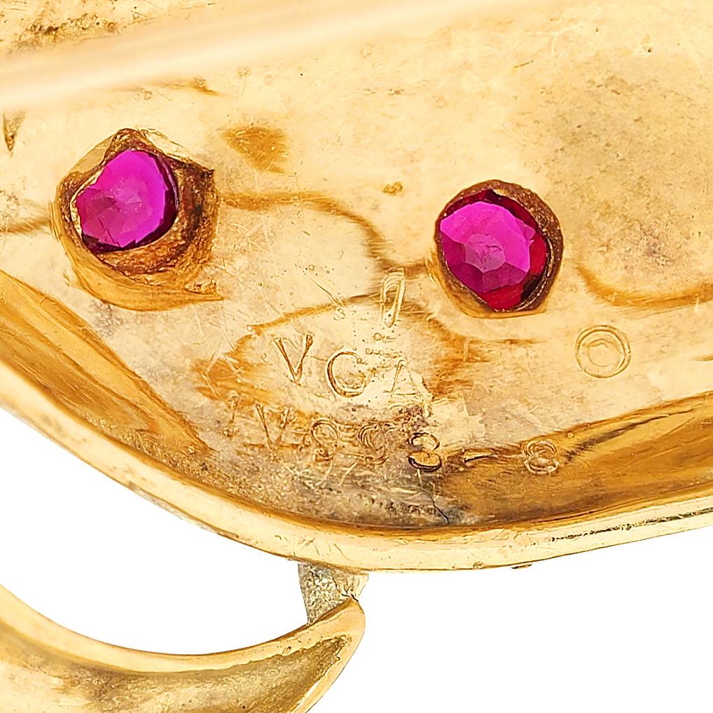 Van Cleef & Arpels 1980's Diamond Ruby 18K Yellow Gold Cancer Zodiac Crab Brooch