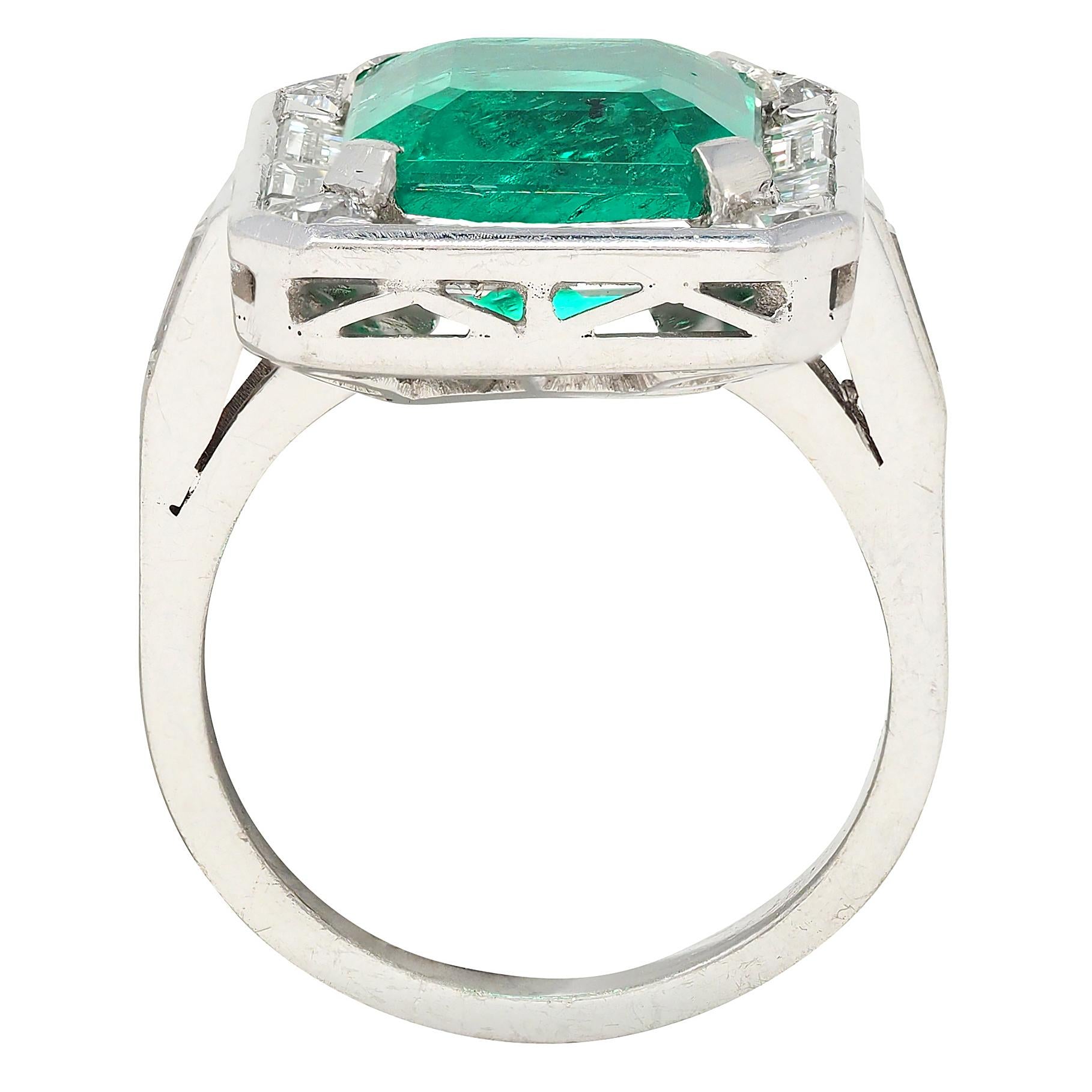 Mid-Century 7.00 CTW Colombian Emerald Diamond Platinum Vintage Halo Ring GIA