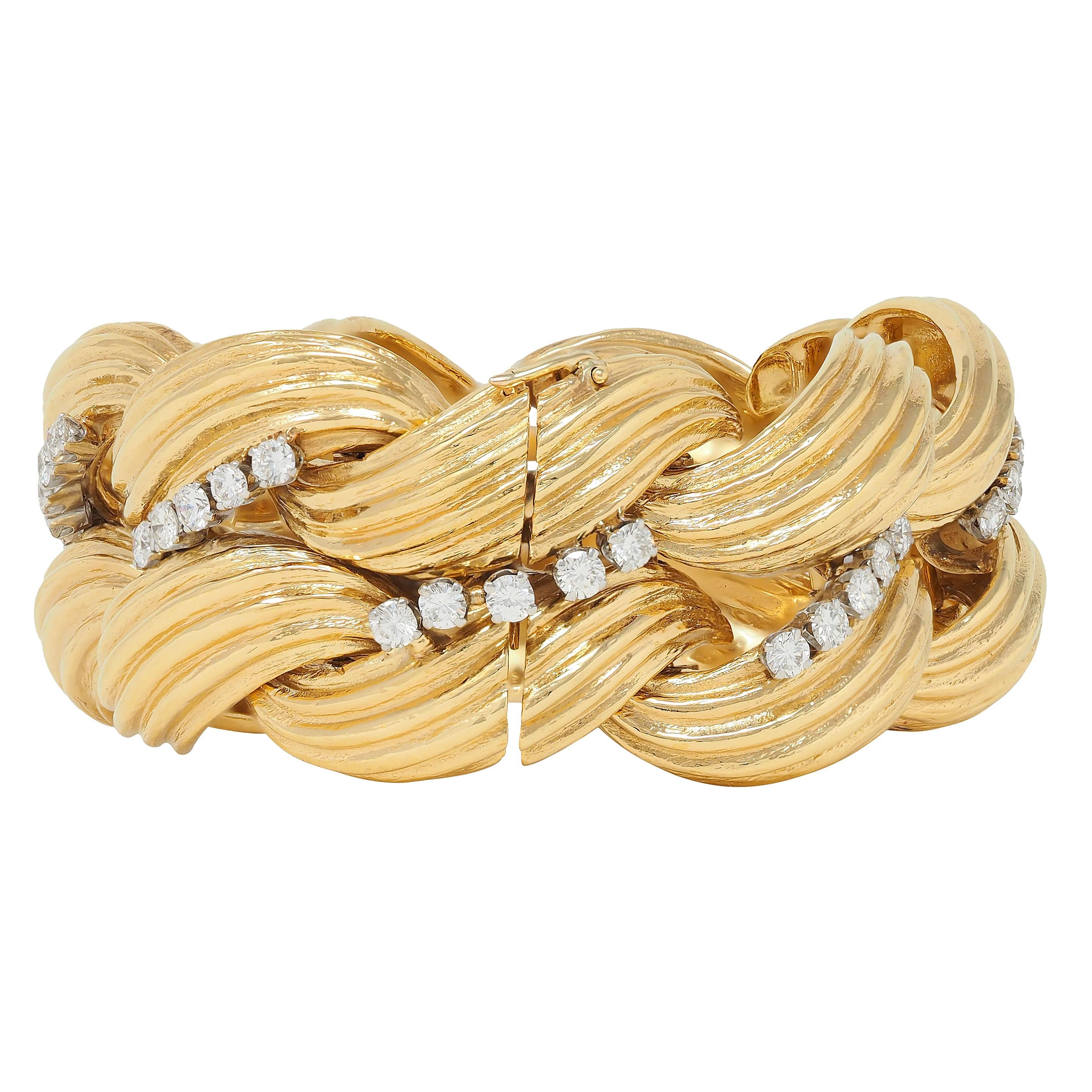David Webb 1980's Diamond Platinum 18 Karat Yellow Gold Vintage Twist Bracelet