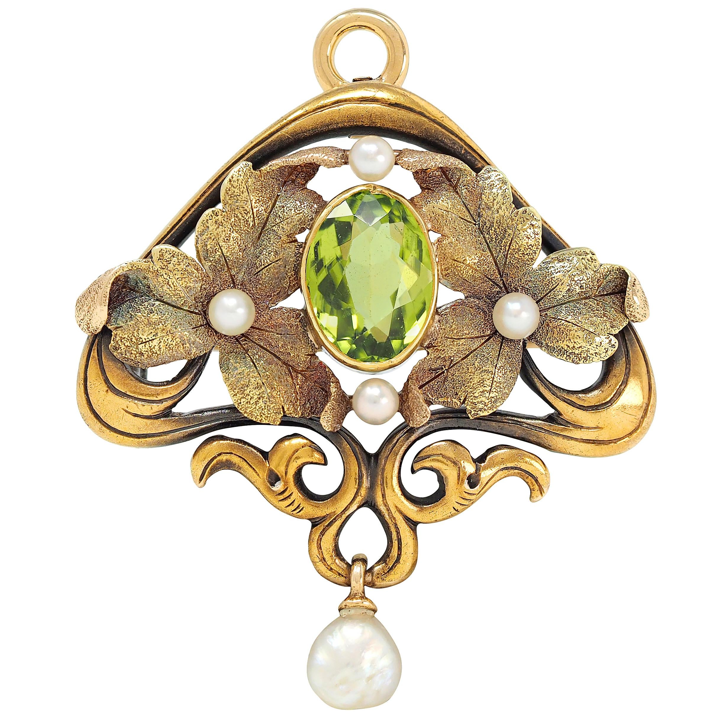 Hedges Art Nouveau Peridot Pearl 14 Karat Yellow Gold Antique Pendant Brooch