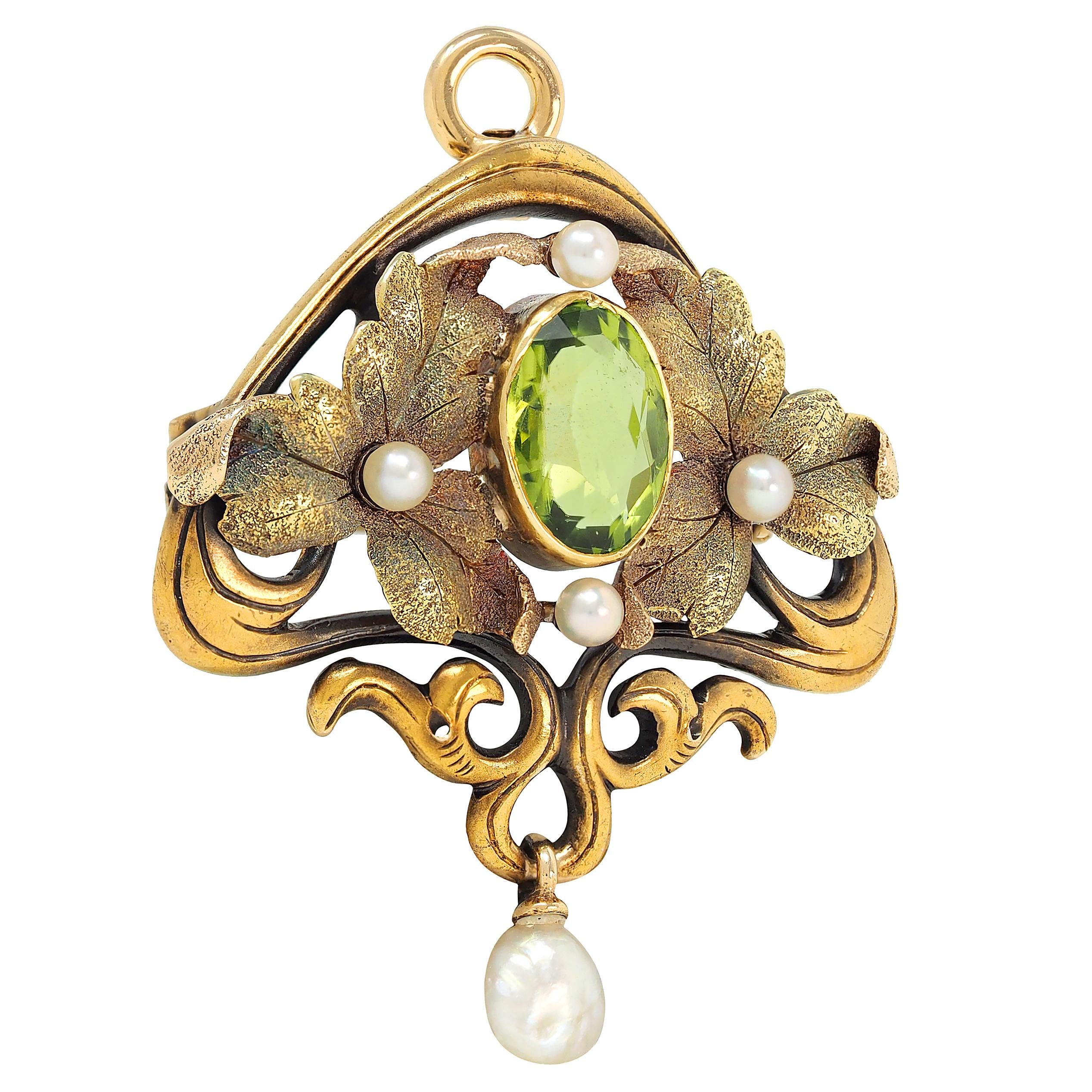 Hedges Art Nouveau Peridot Pearl 14 Karat Yellow Gold Antique Pendant Brooch