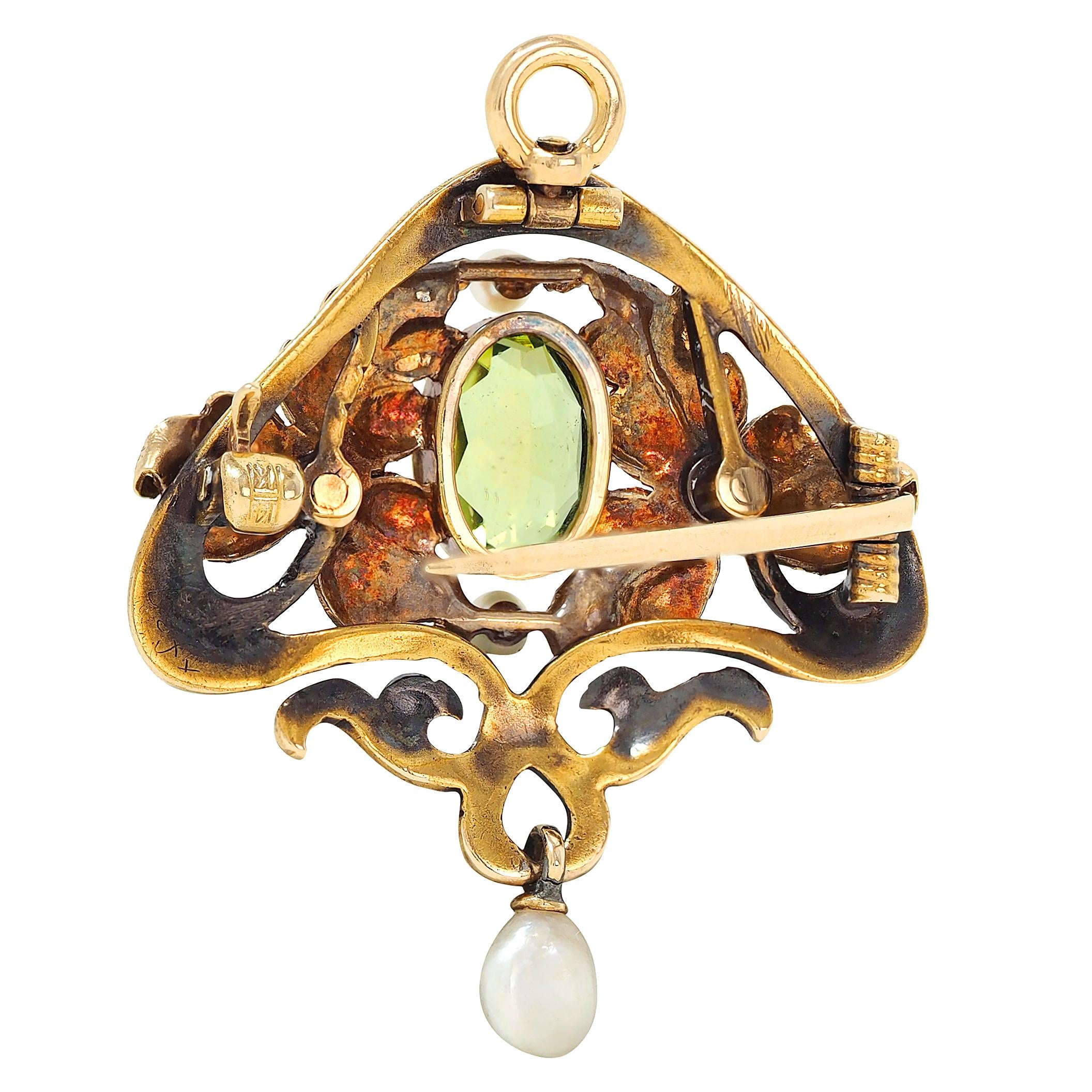 Hedges Art Nouveau Peridot Pearl 14 Karat Yellow Gold Antique Pendant Brooch
