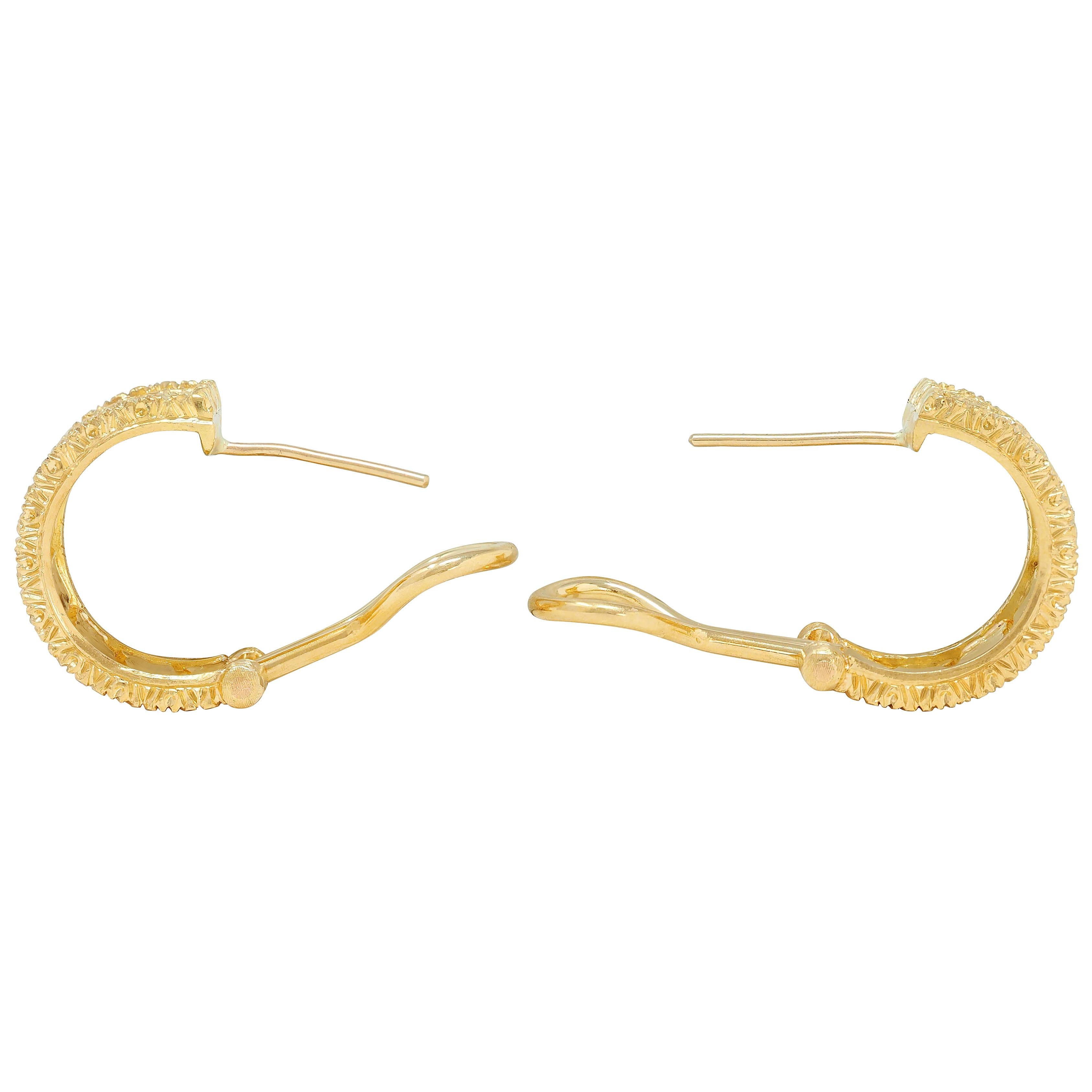 Buccellati 18 Karat Yellow Gold Ramage Foliate J-Hoop Earrings