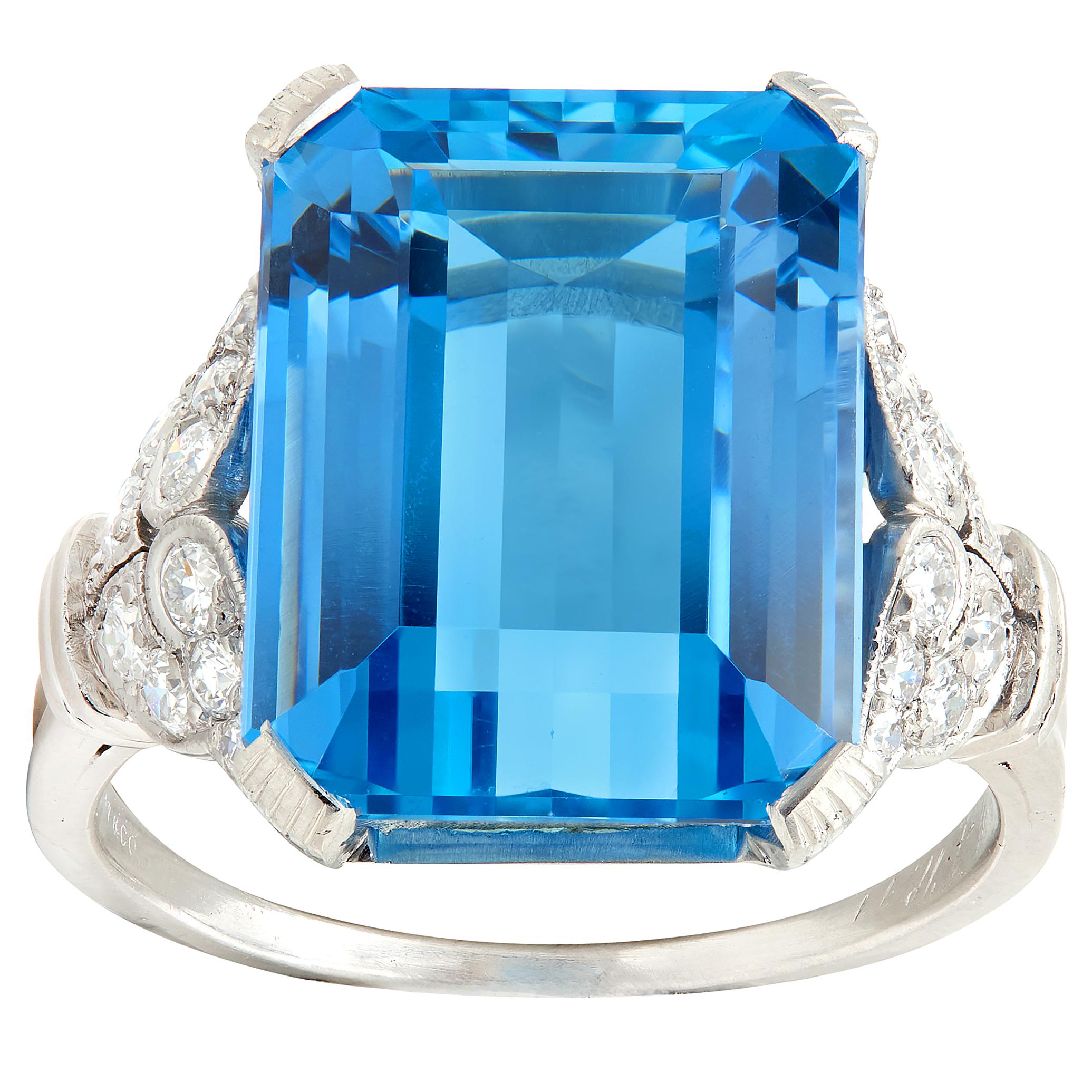 Tiffany & Co. Art Deco Aquamarine Diamond Platinum Vintage Scroll Cocktail Ring