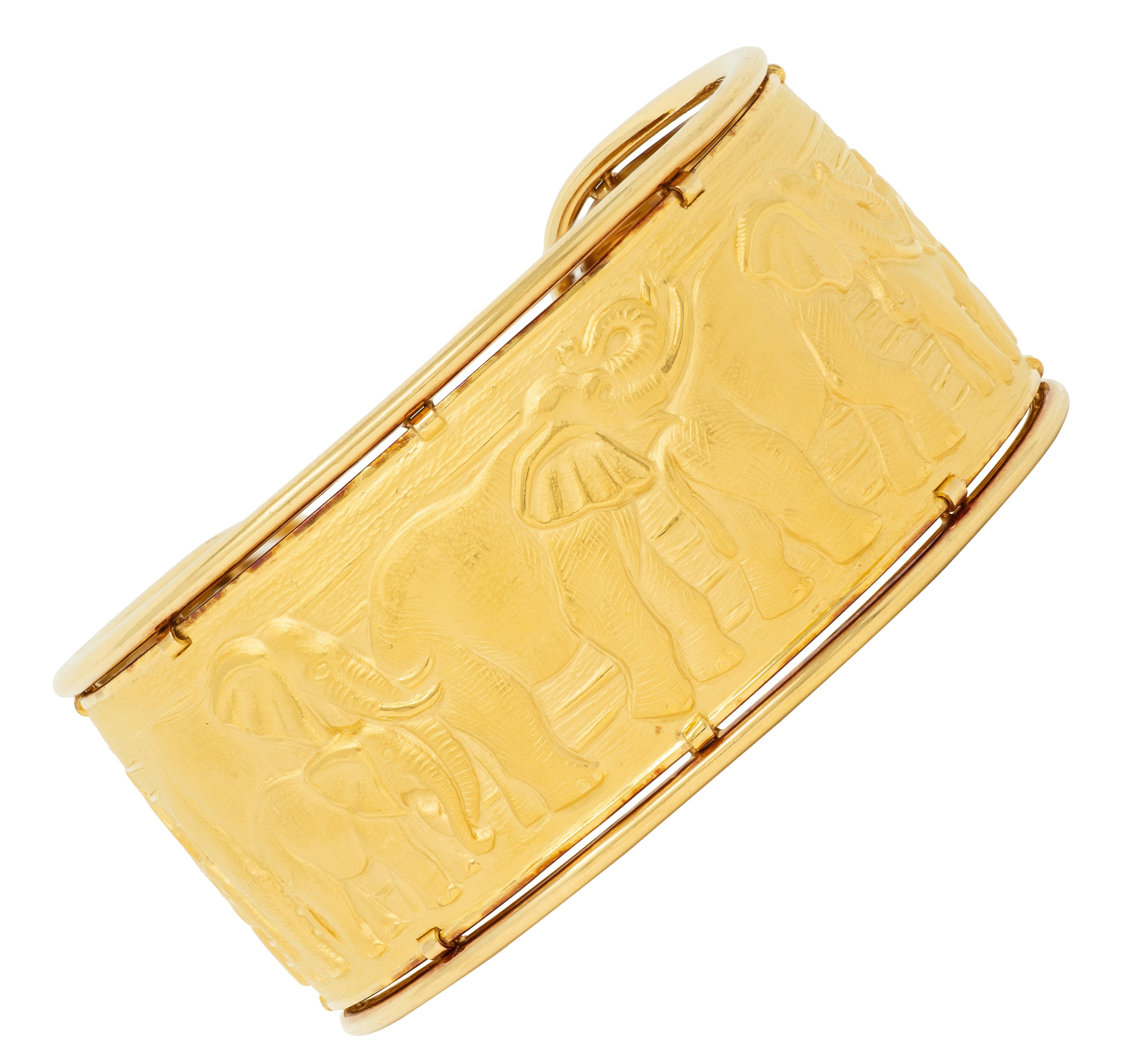 Carrera y Carrera 1990's 18 Karat Yellow Gold Vintage Elephant Cuff Bracelet