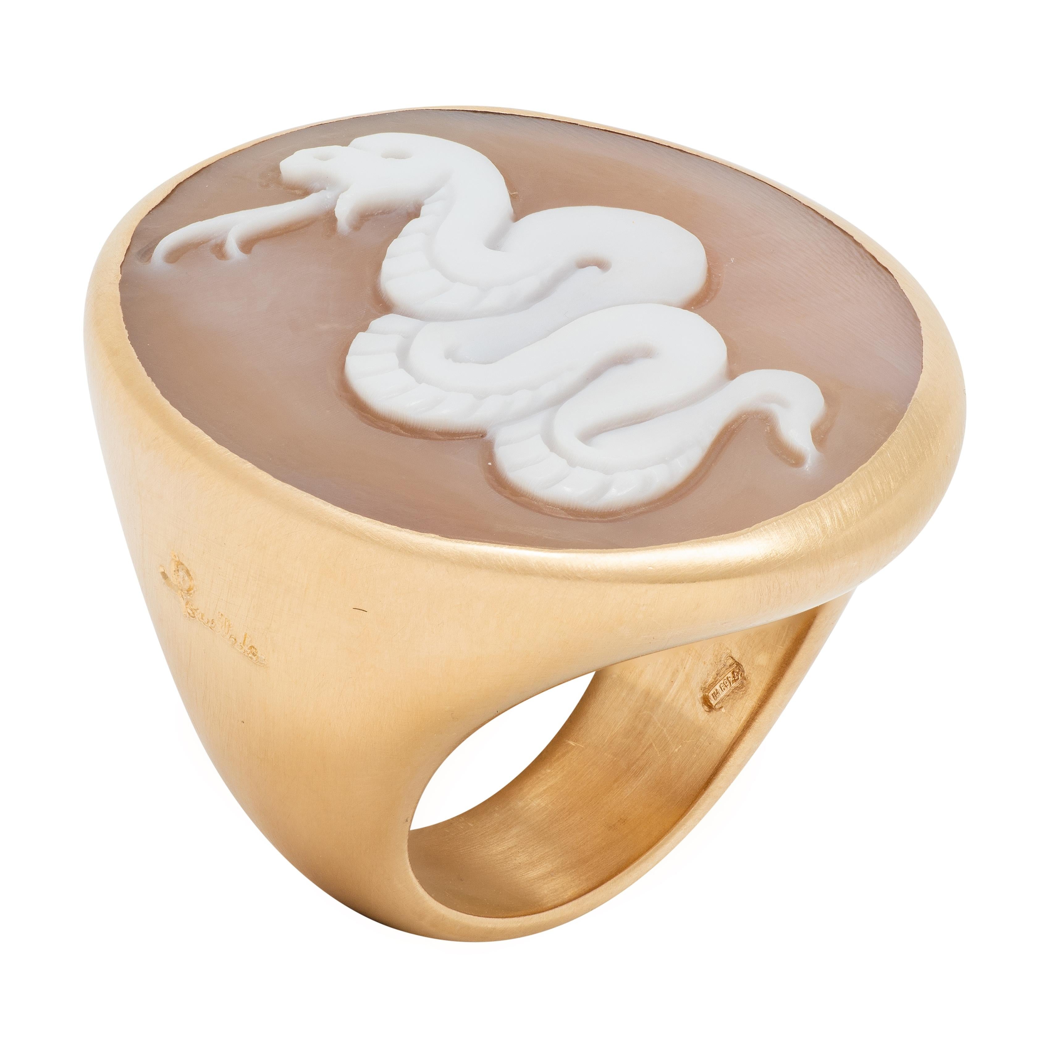Pomellato Carved Shell 18 Karat Rose Gold Eva Snake Cameo Signet Ring