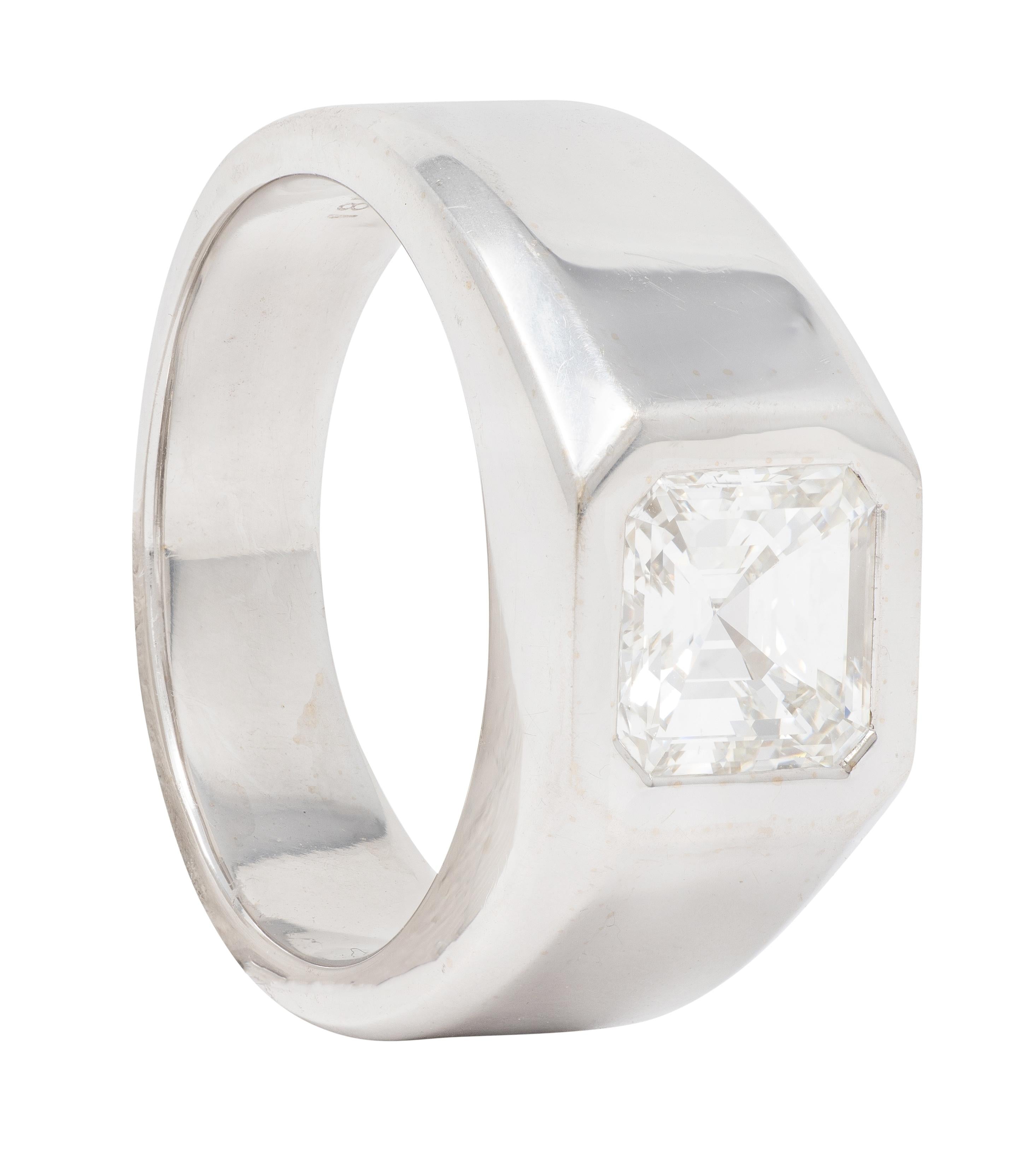 Contemporary 2.11 CTW Asscher Cut Diamond 18K Gold Solitaire Unisex Ring GIA