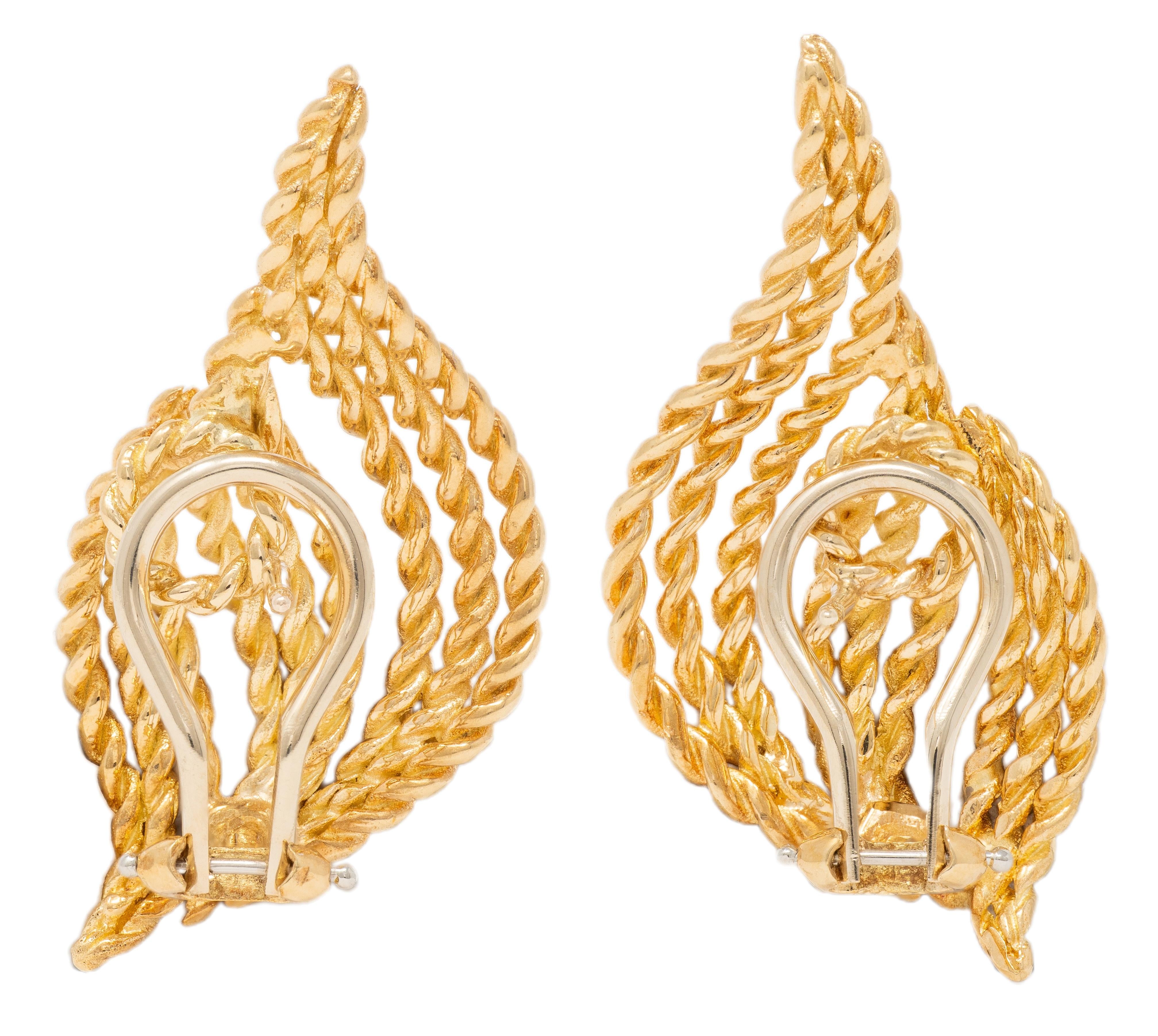 Tiffany & Co. 1960s 18 Karat Yellow Gold Vintage Scrolling Twisted Rope Earrings