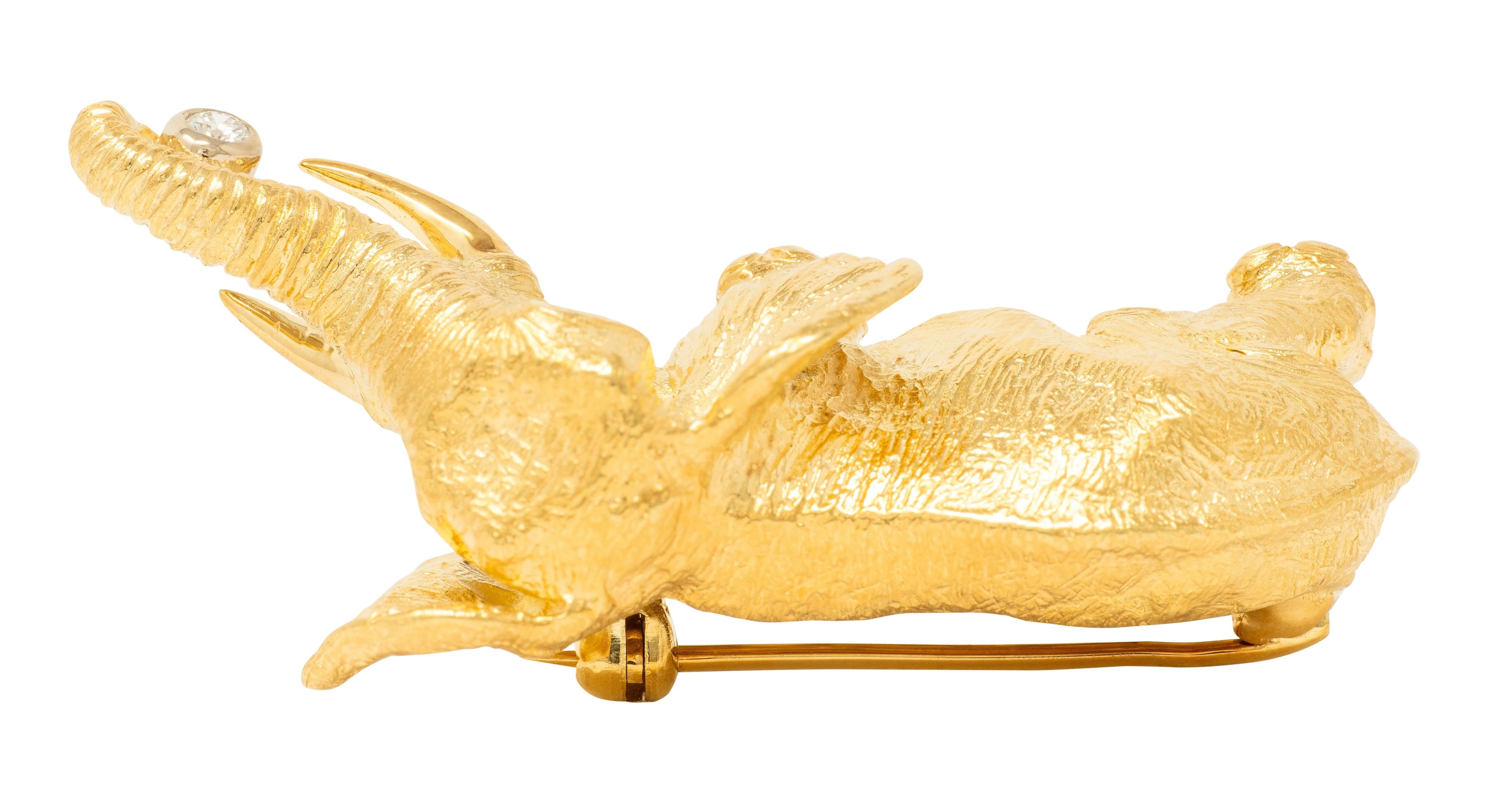 Tiffany & Co. 1996 Diamond Sapphire 18 Karat Yellow Gold Vintage Elephant Brooch