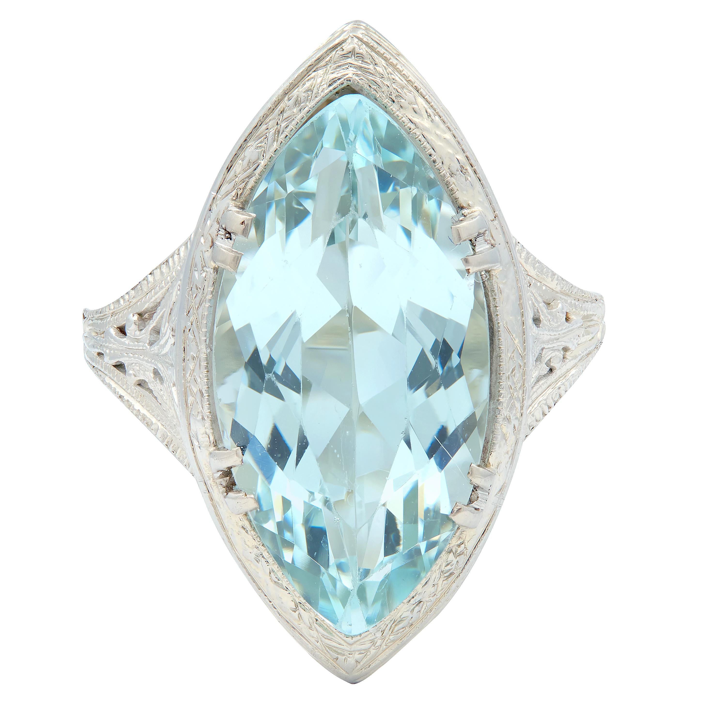 Art Deco Aquamarine 18 Karat White Gold Vintage Heart Navette Dinner Ring