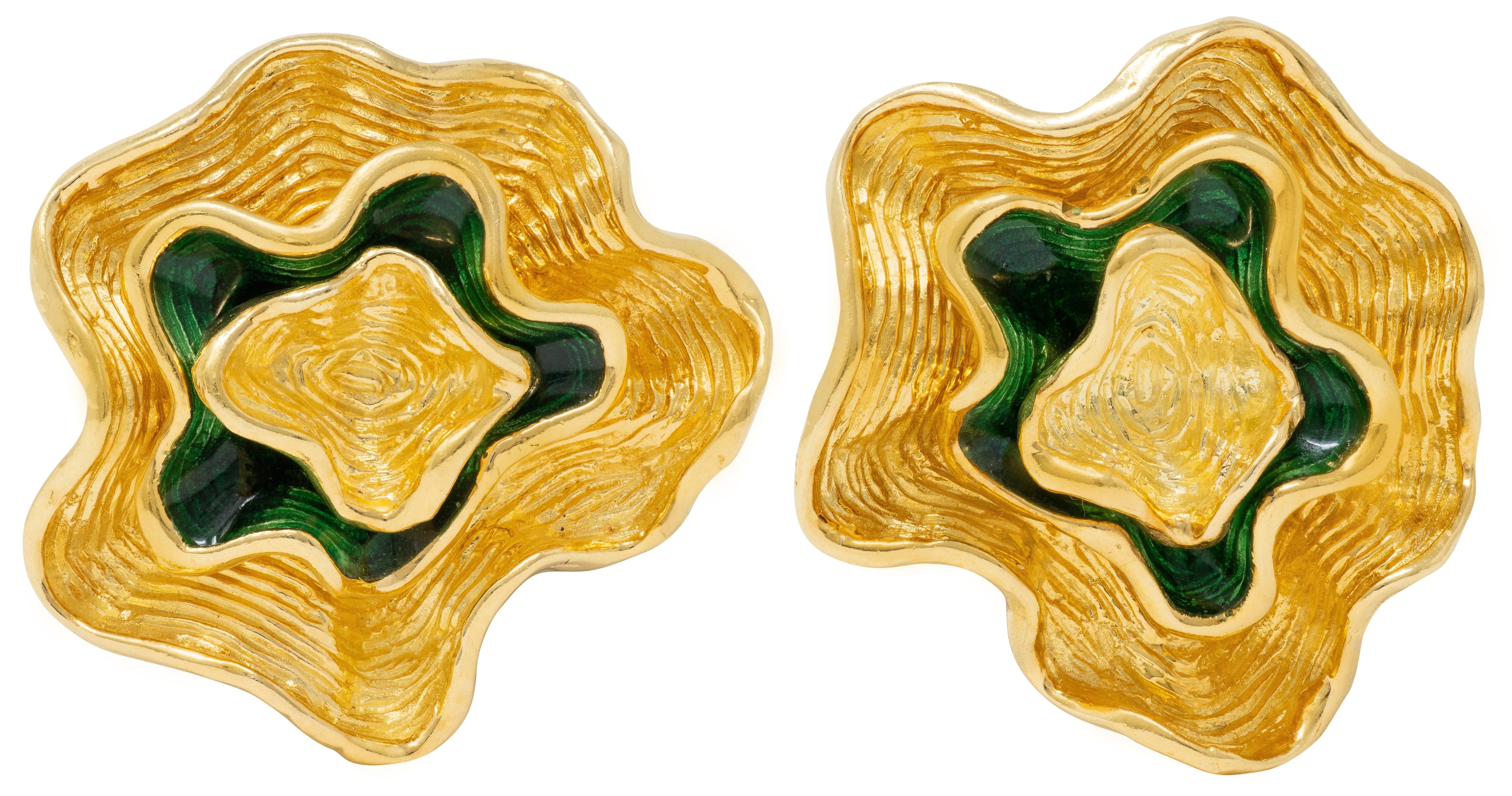 Tiffany & Co. 1960's Enamel 18 Karat Yellow Gold Vintage Ear-Clip Earrings