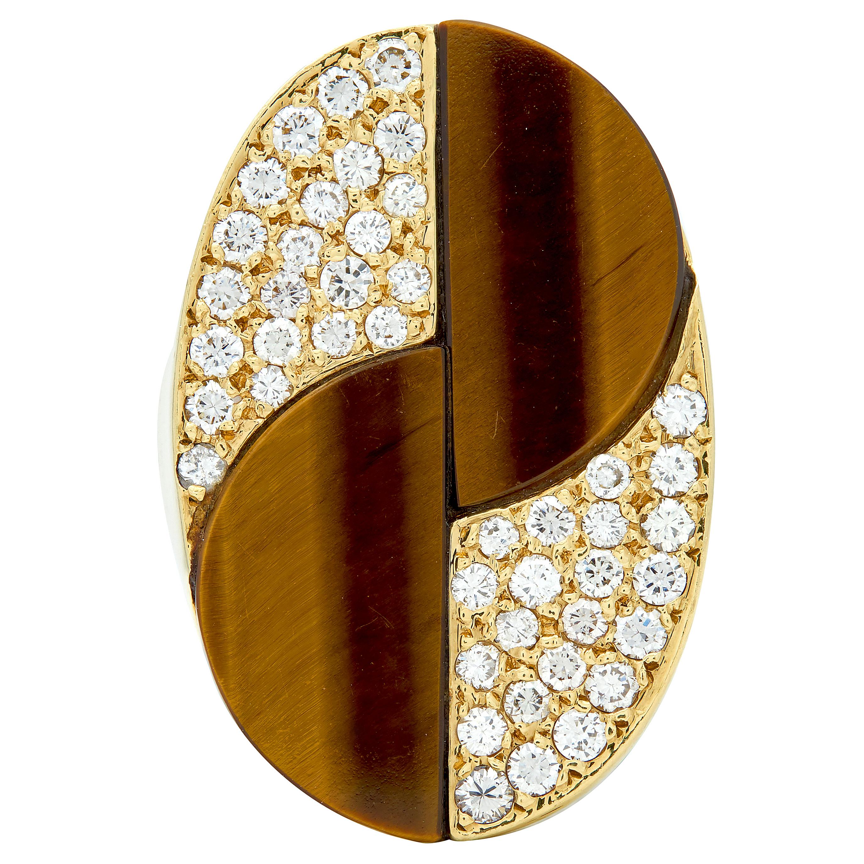 Bvlgari 1970's Diamond Tiger's Eye Quartz 18 Karat Yellow Gold Vintage Ring