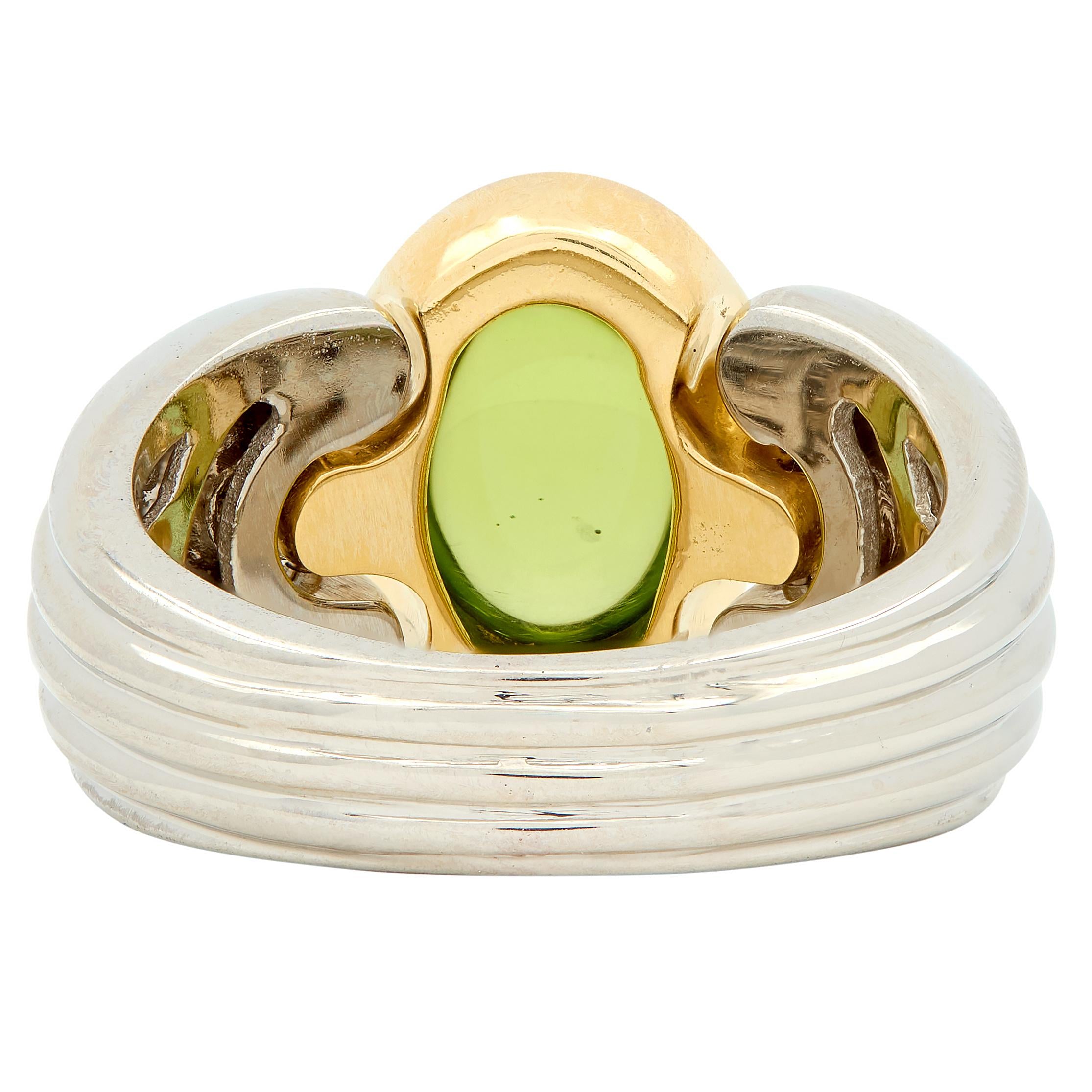 Bulgari 1990's Peridot 18 Karat Two-Tone Yellow White Gold Vintage Cabochon Ring