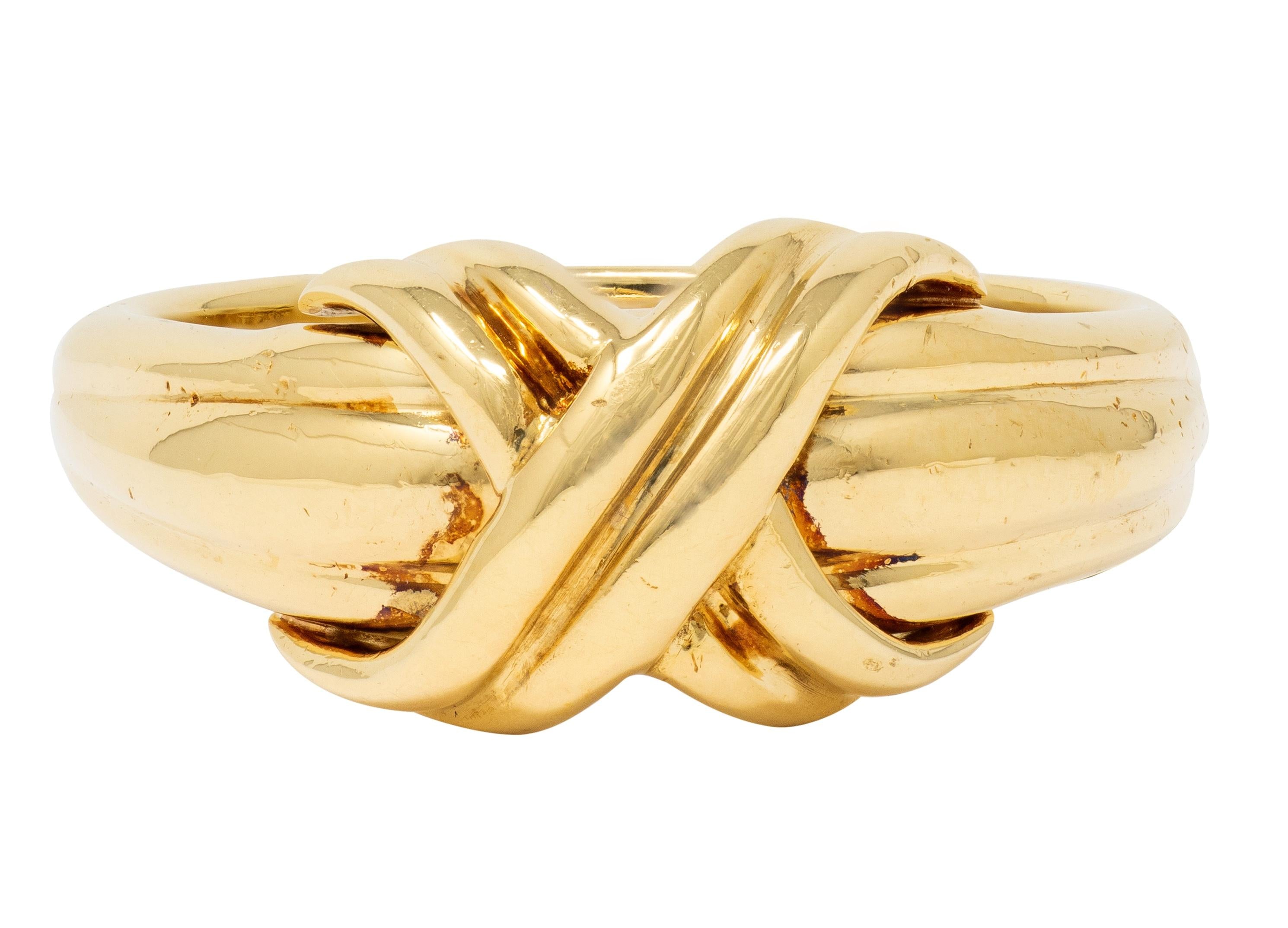 Tiffany & Co. 1998 18 Karat Yellow Gold Vintage X Kiss Ring