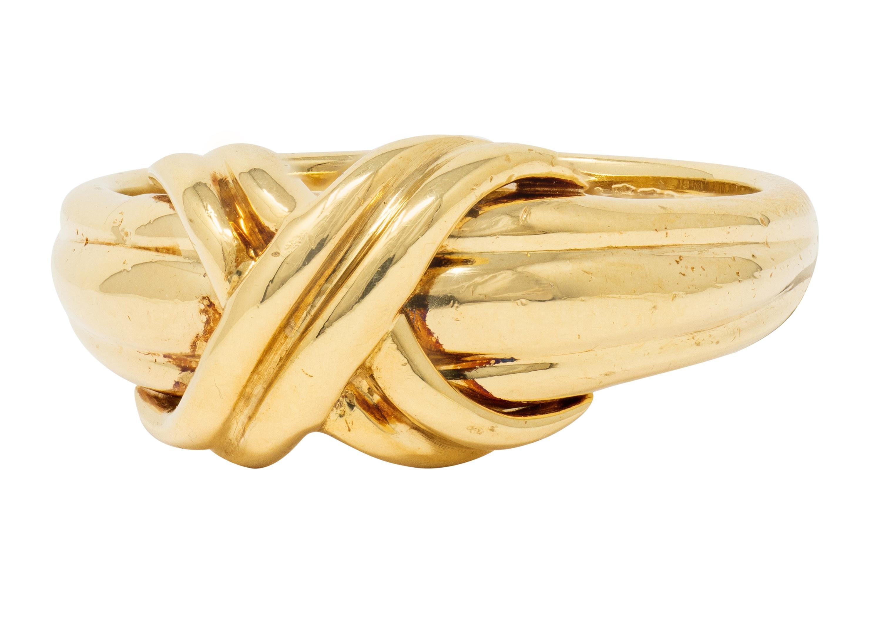 Tiffany & Co. 1998 18 Karat Yellow Gold Vintage X Kiss Ring