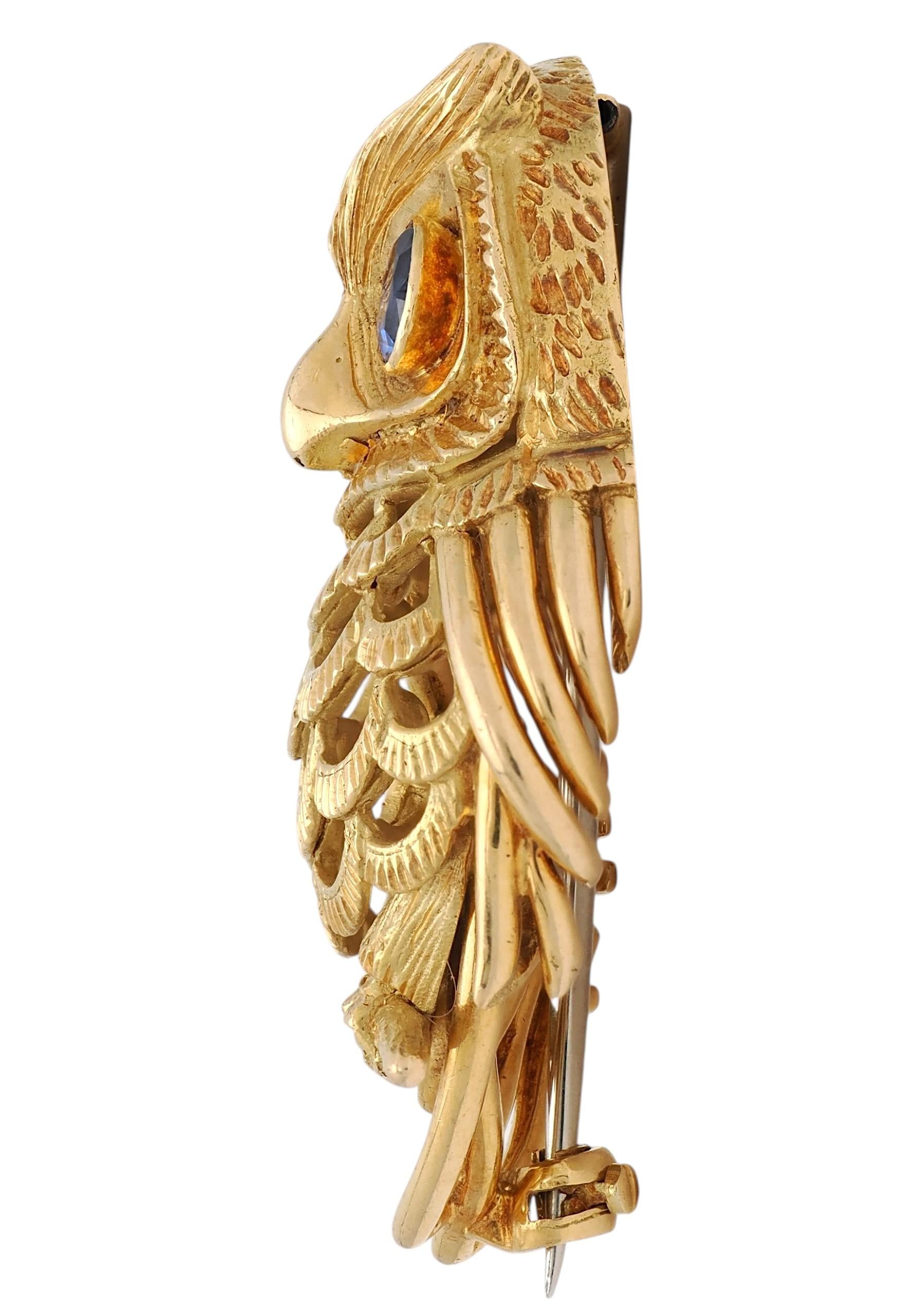 Cartier 1958 Sapphire 18 Karat Yellow Gold Vintage Owl Brooch