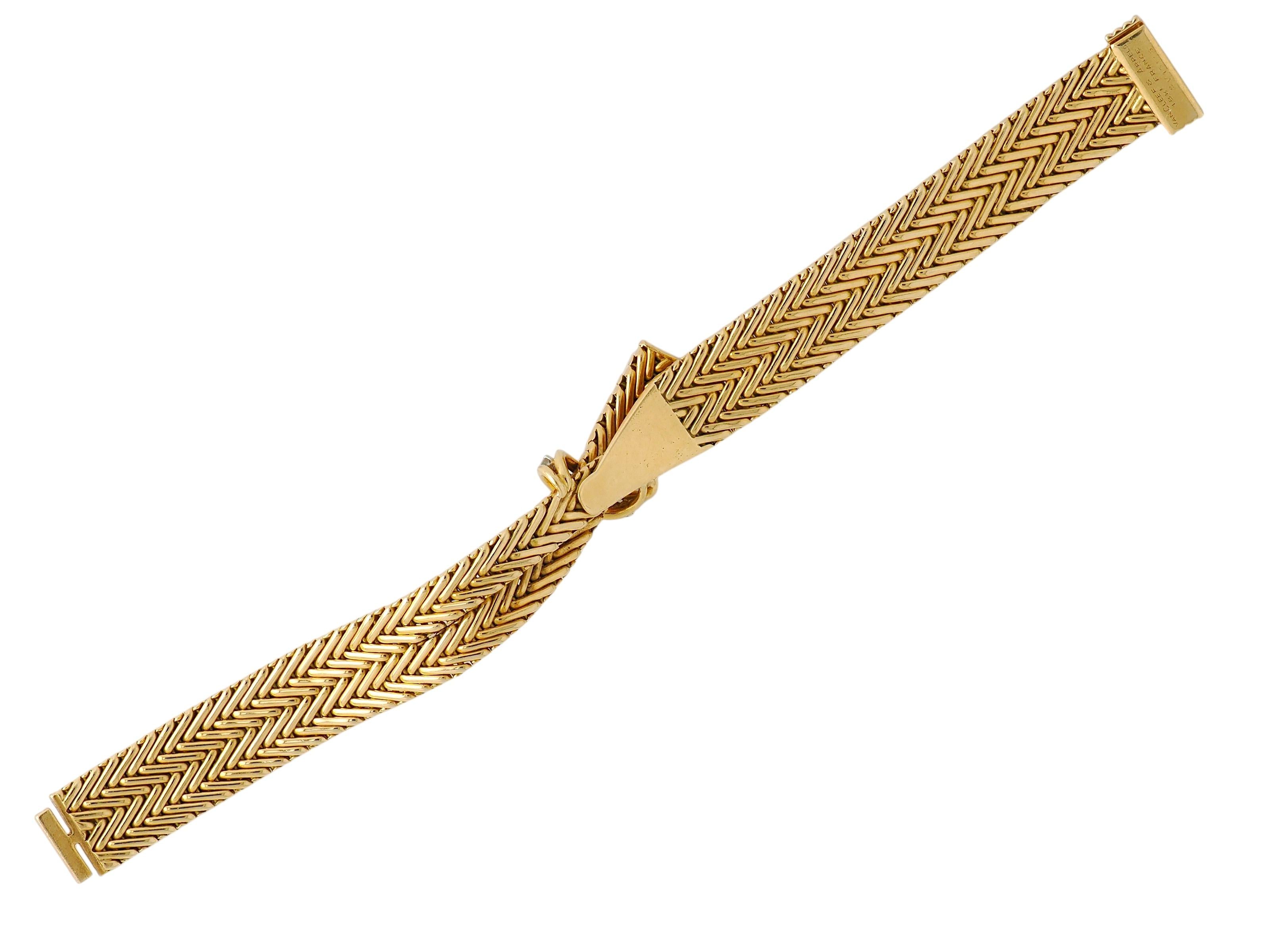 Van Cleef & Arpels French 1950s Diamond 18K Gold Platinum Vintage Woven Bracelet