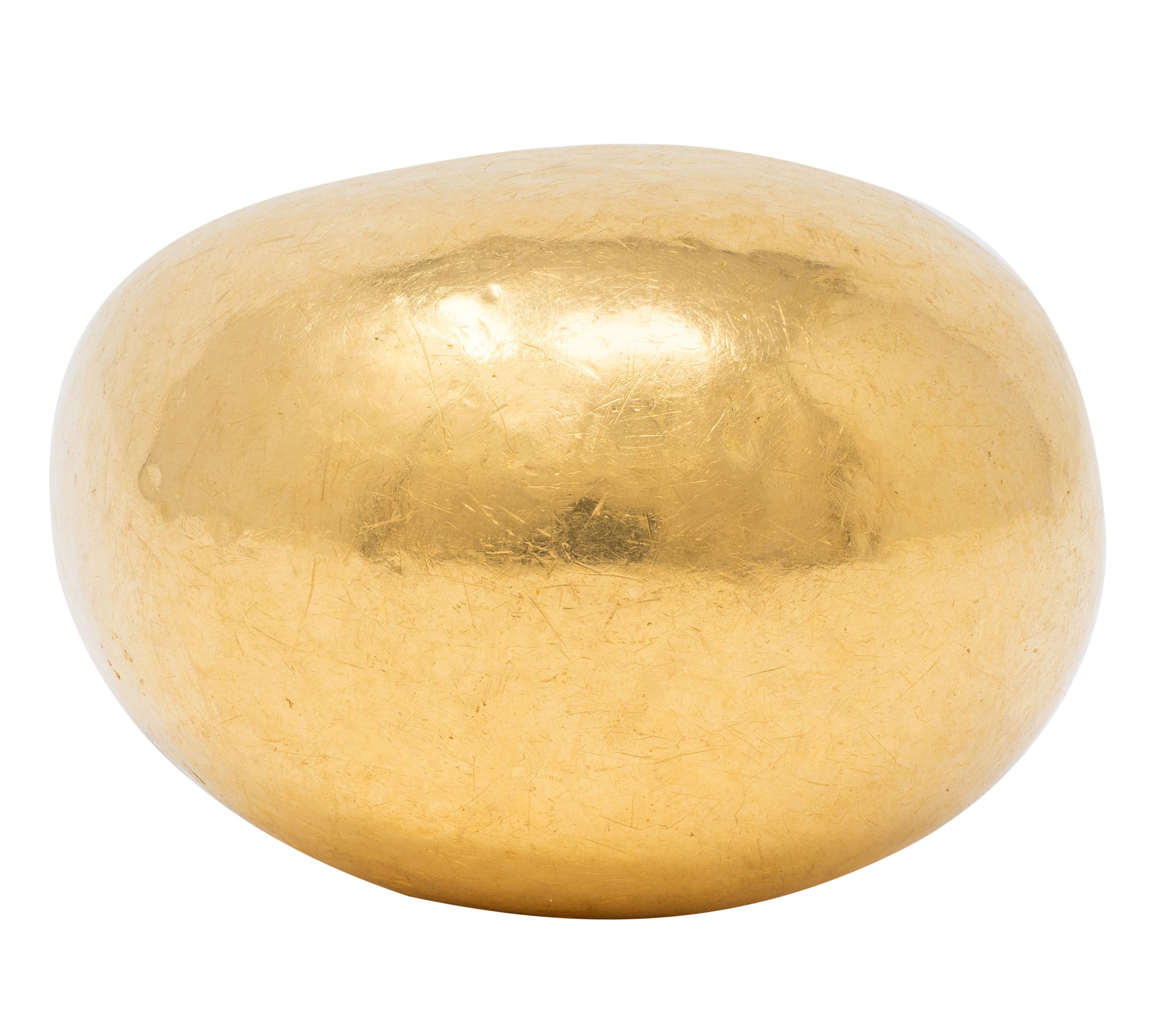 Elizabeth Locke 1980's 19 Karat Yellow Gold Vintage Hammered Dome Ring