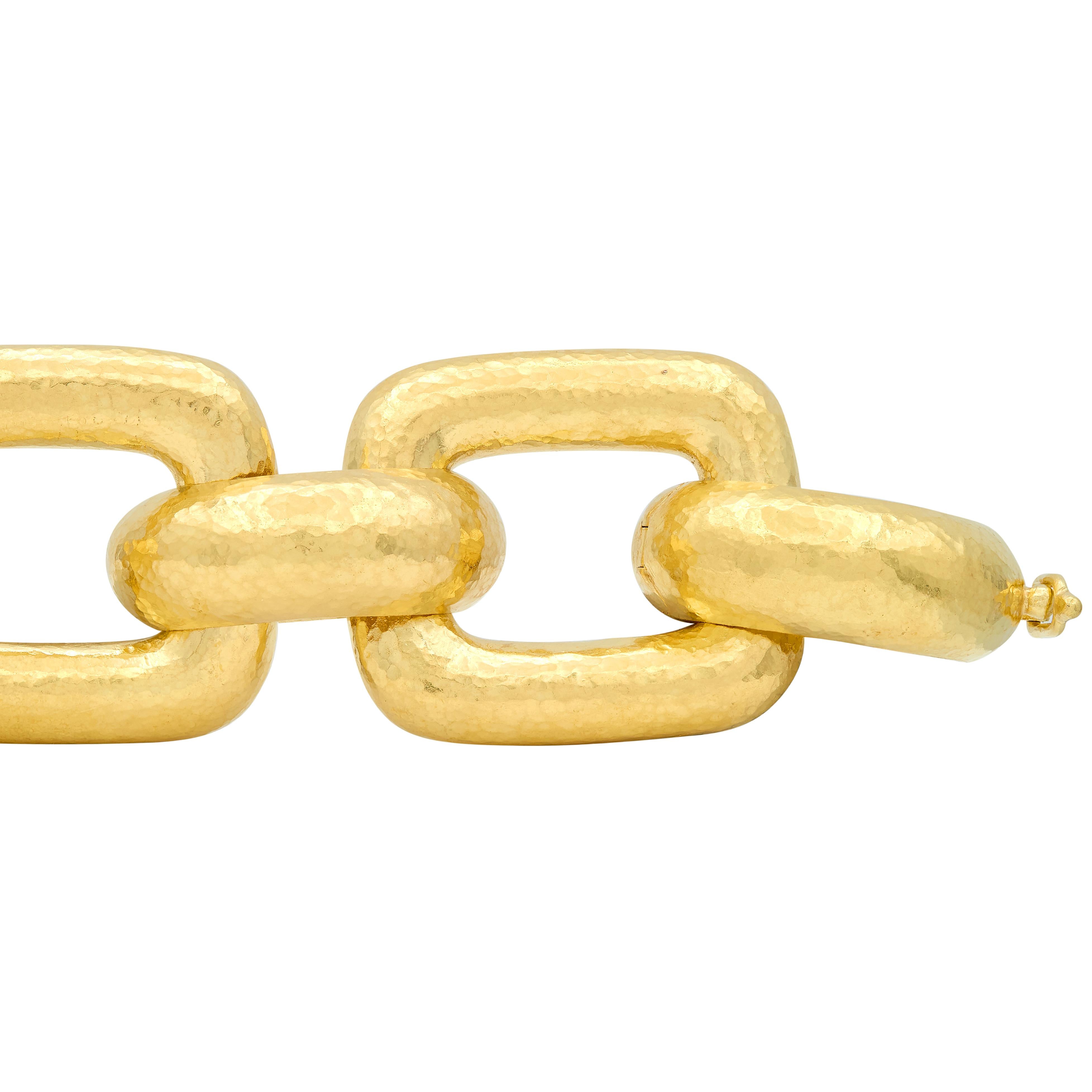 Elizabeth Locke 1980's 19K Gold Vintage Hammered Livorno Square Link Bracelet