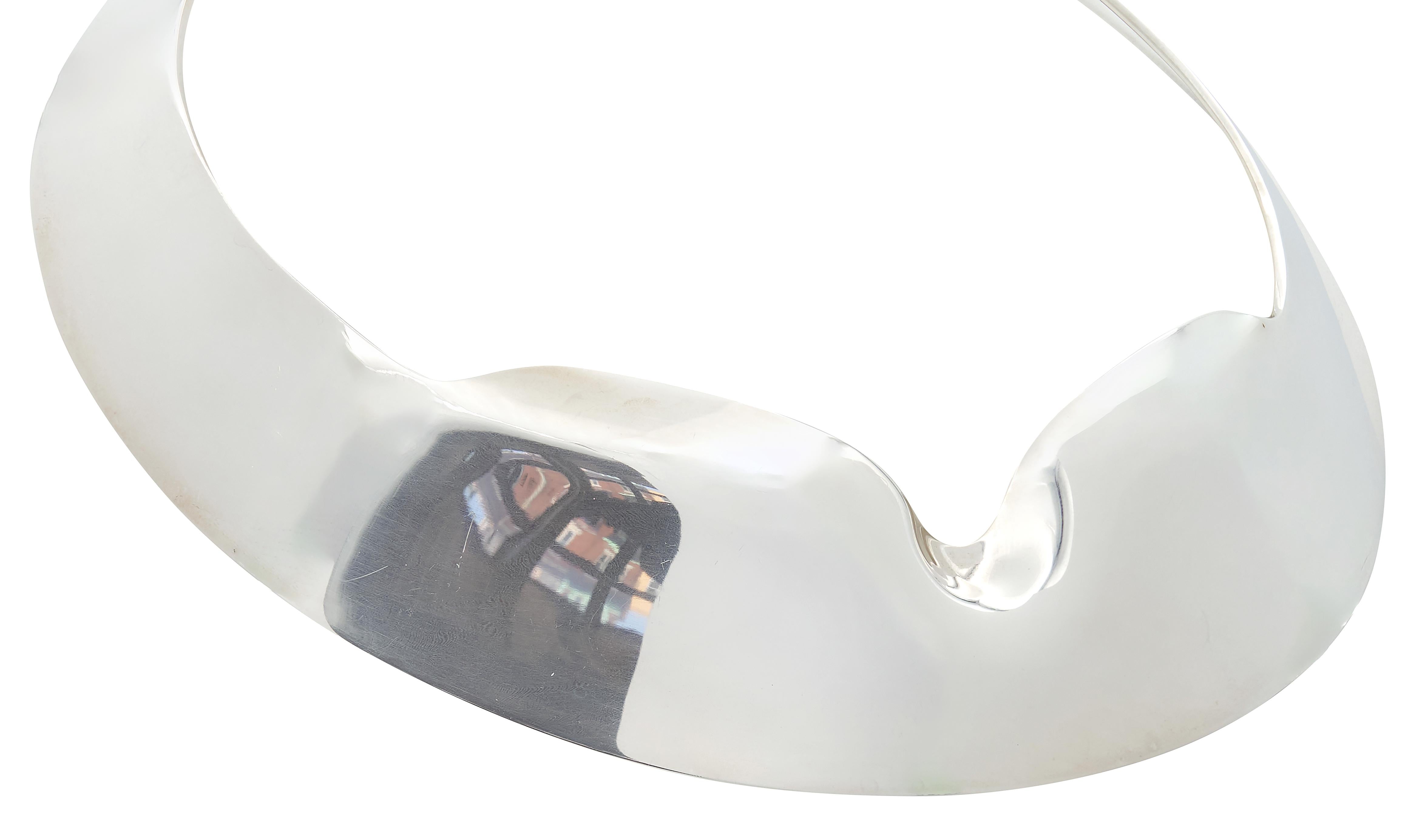 Tiffany & Co. Elsa Peretti 1970's Sterling Silver Vintage Collar Bone Necklace