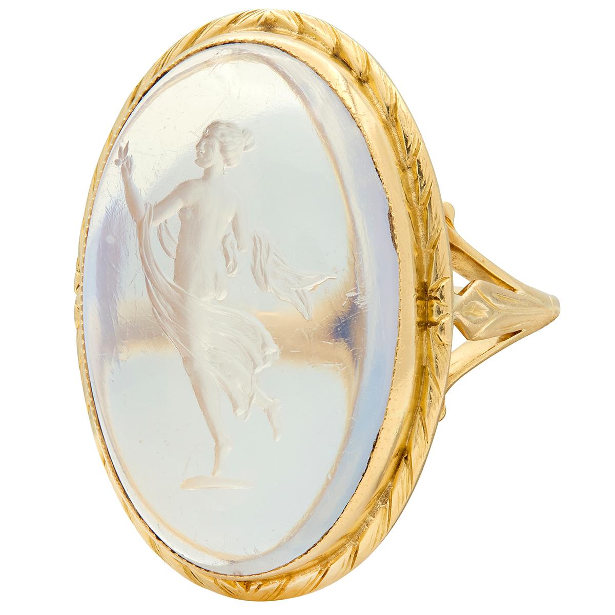 Victorian Moonstone 18 Karat Yellow Gold Antique Neoclassical Intaglio Ring