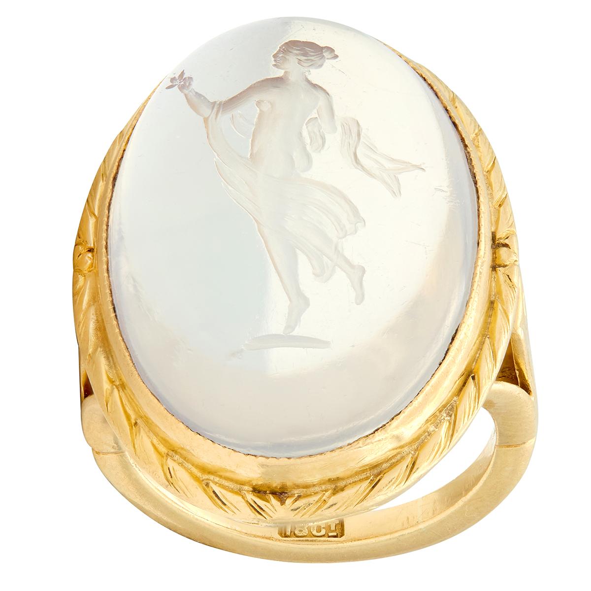 Victorian Moonstone 18 Karat Yellow Gold Antique Neoclassical Intaglio Ring
