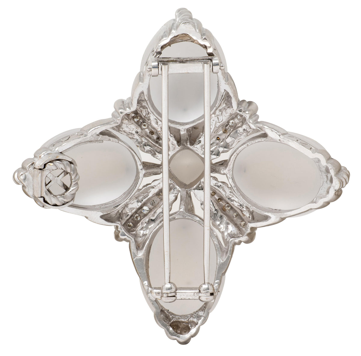 Judith Ripka Diamond Moonstone 18 Karat White Gold Quatrefoil Brooch