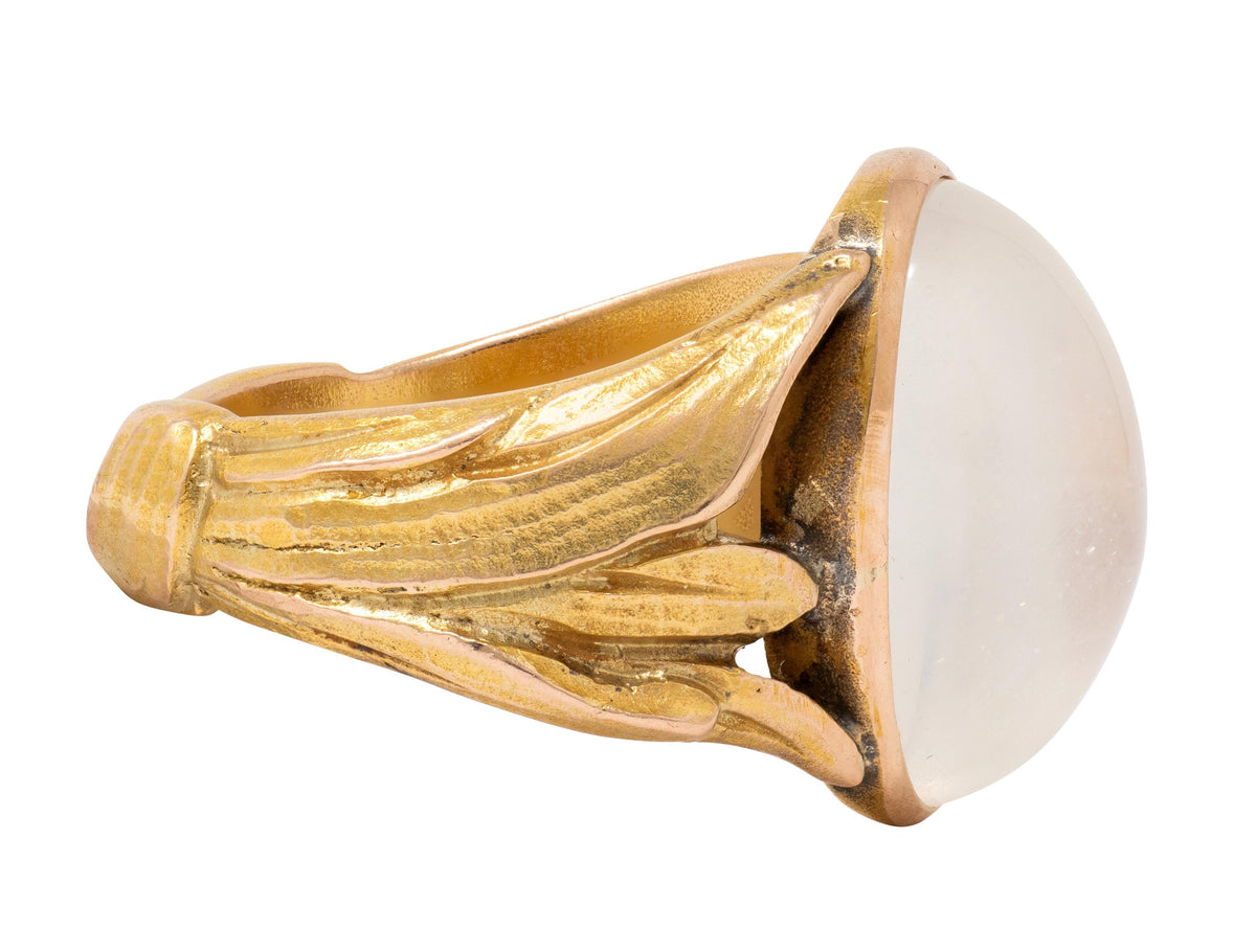 Art Nouveau Moonstone 14 Karat Yellow Gold Antique Foliate Ring