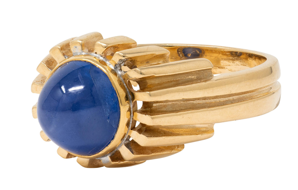 1980's 6.55 Carat Blue Sapphire 14 Karat Yellow Gold Vintage Grooved Unisex Ring