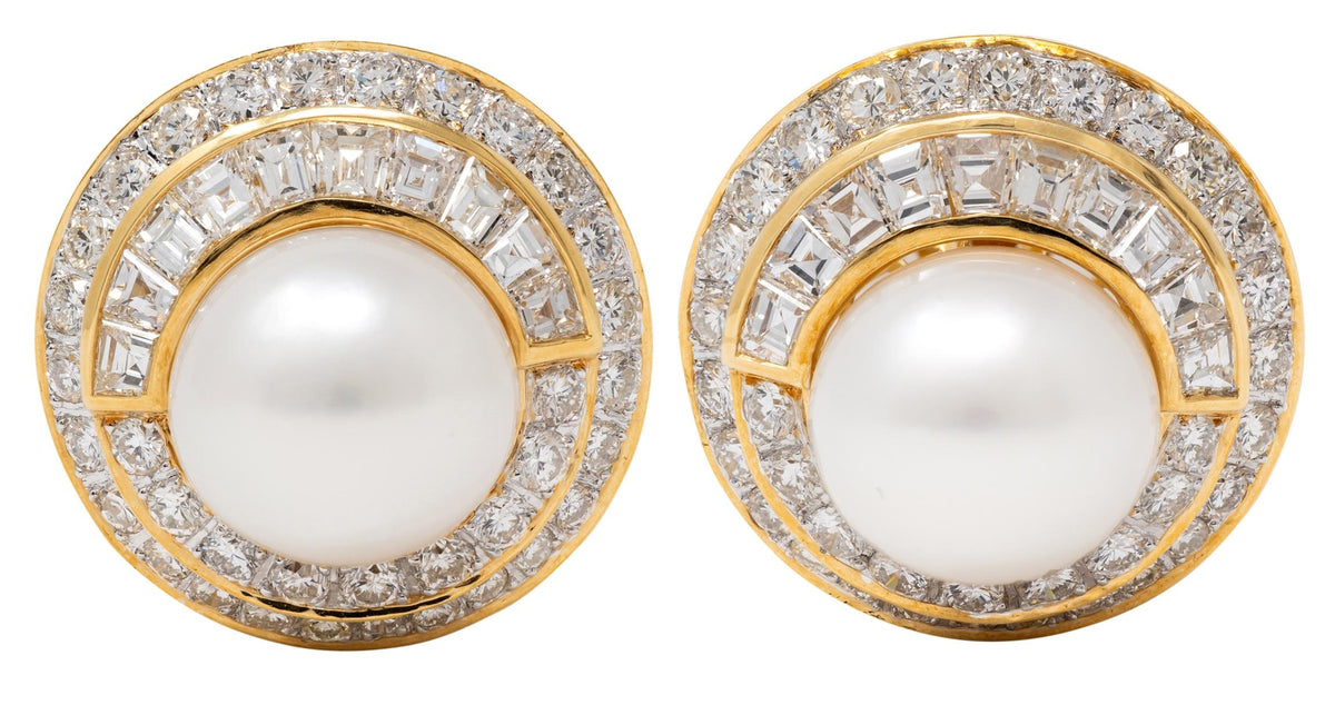 South Sea Pearl Diamond 18 Karat Yellow Gold Contemporary Ear-Clip Earrings
