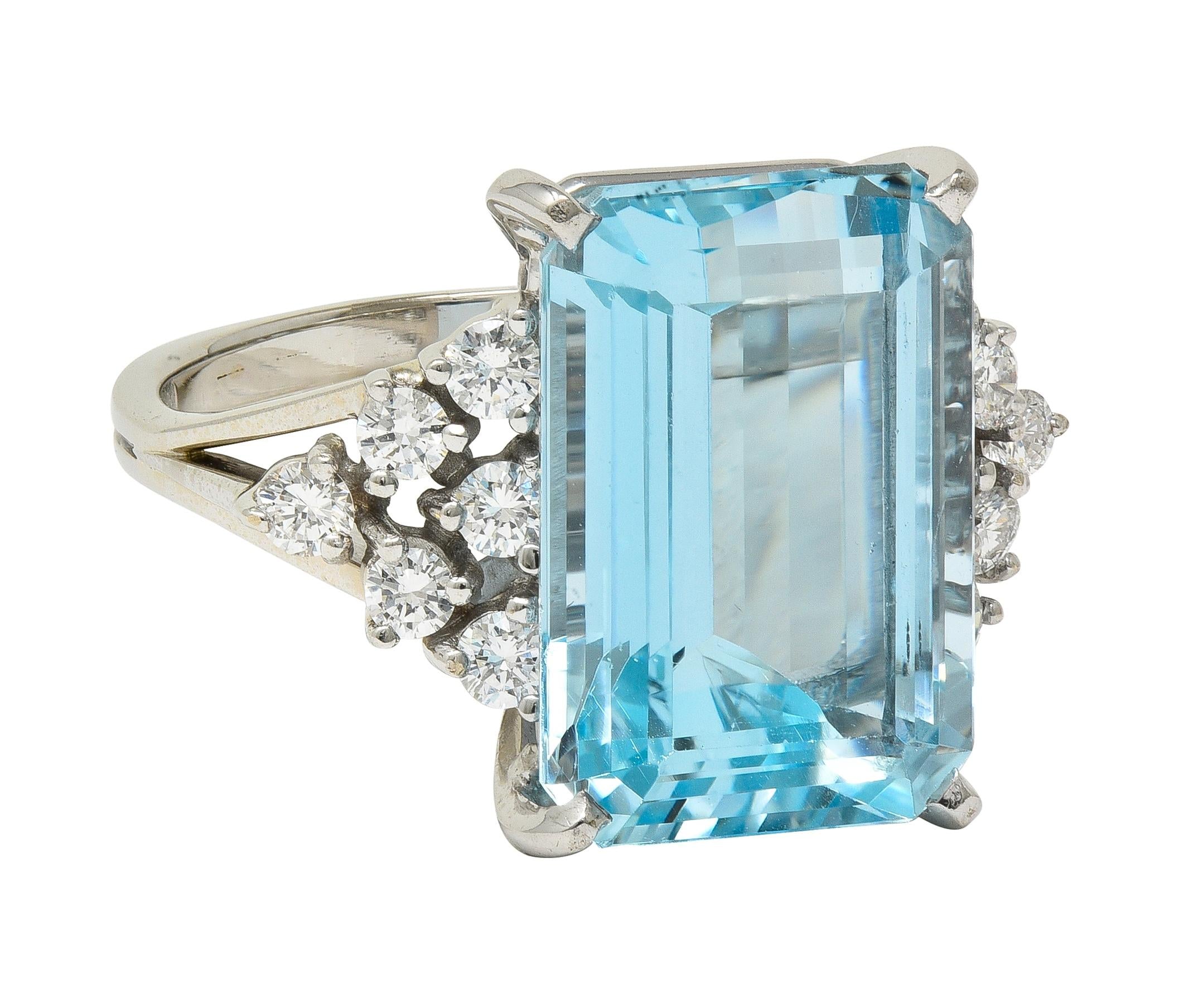 Mid-Century 9.60 CTW Aquamarine Diamond 18 Karat Gold Vintage Cocktail Ring