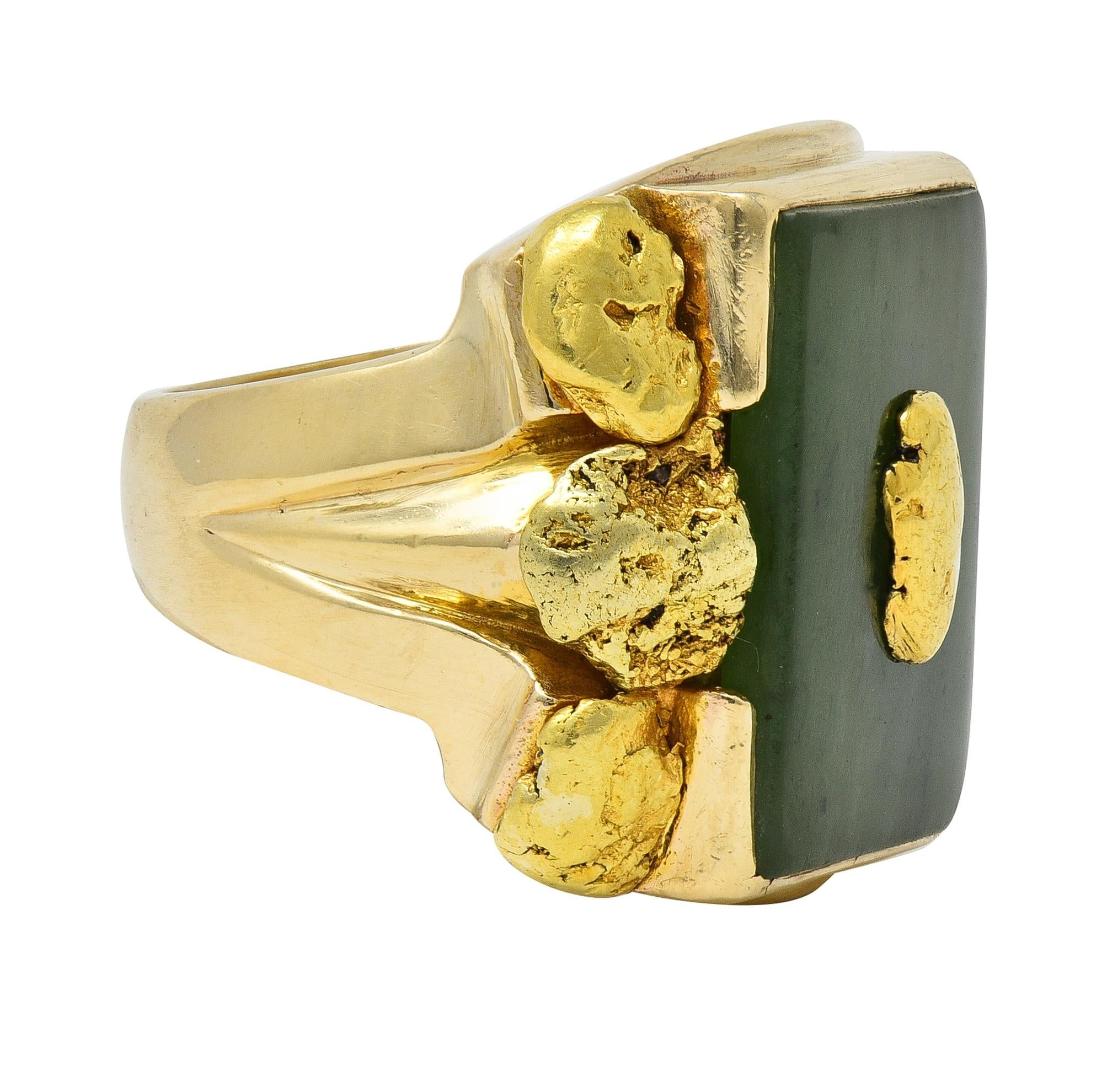 1960's Nephrite Jade 10 Karat Yellow Gold Vintage Nugget Signet Ring