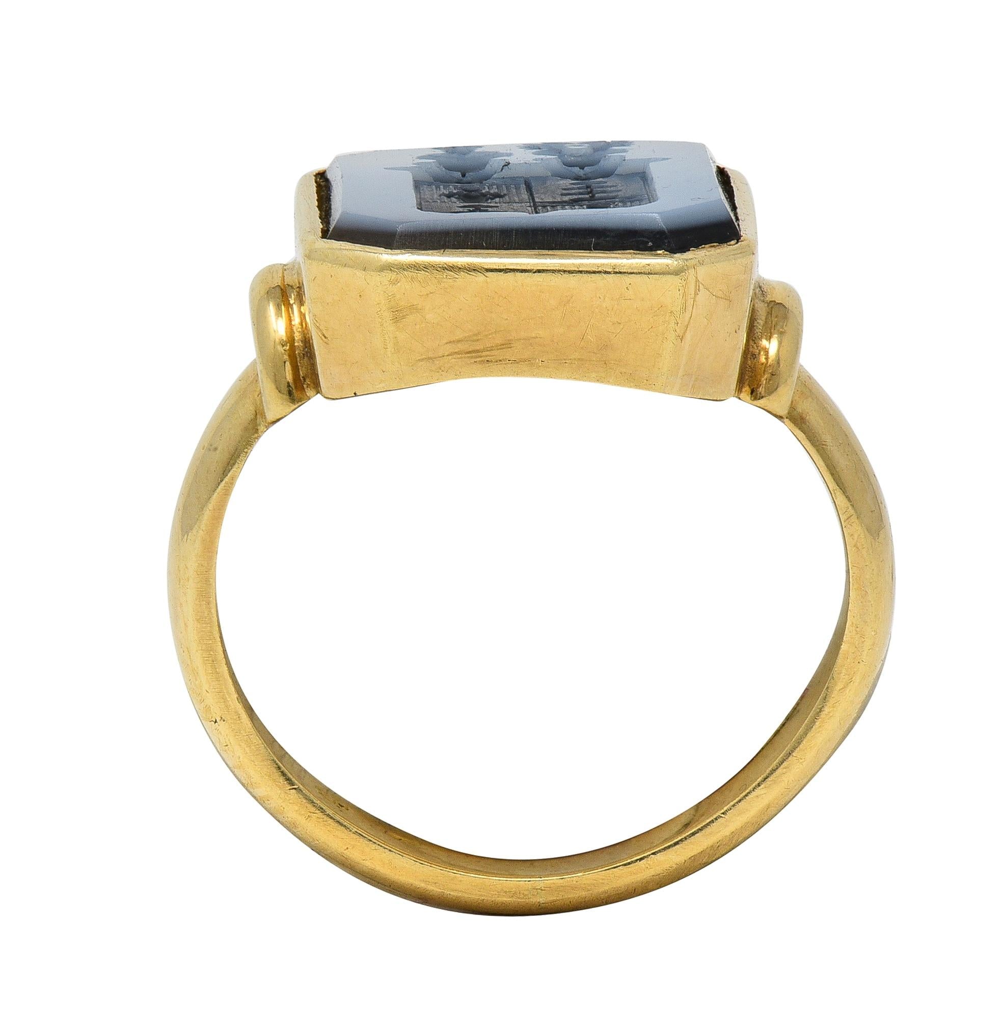 Victorian Blue Sardonyx 14K Yellow Gold Antique Heraldry Intaglio Signet Ring