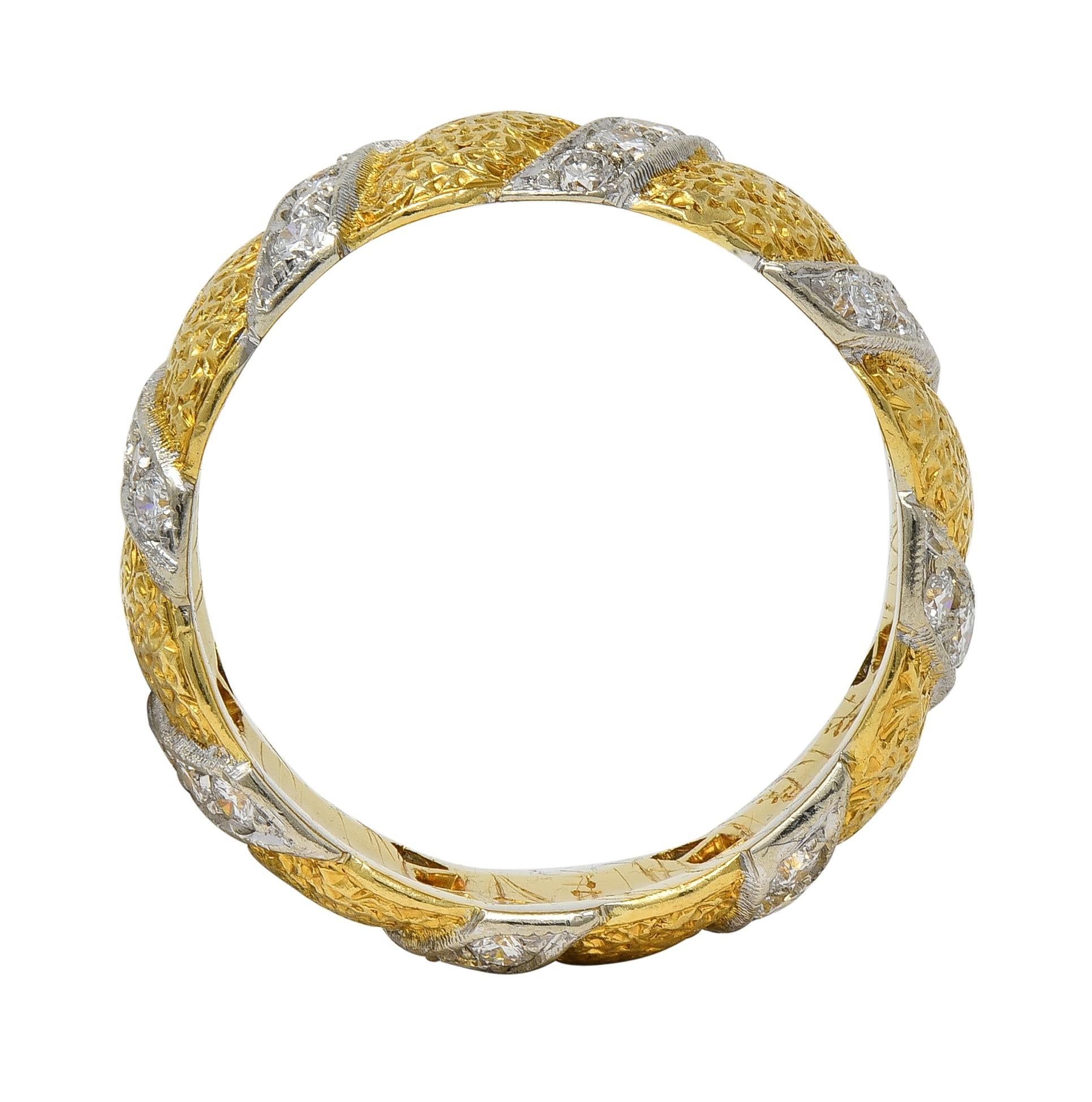 Buccellati 1980's 1.20 CTW Diamond 18K Gold Eternelle Textured Vintage Band Ring