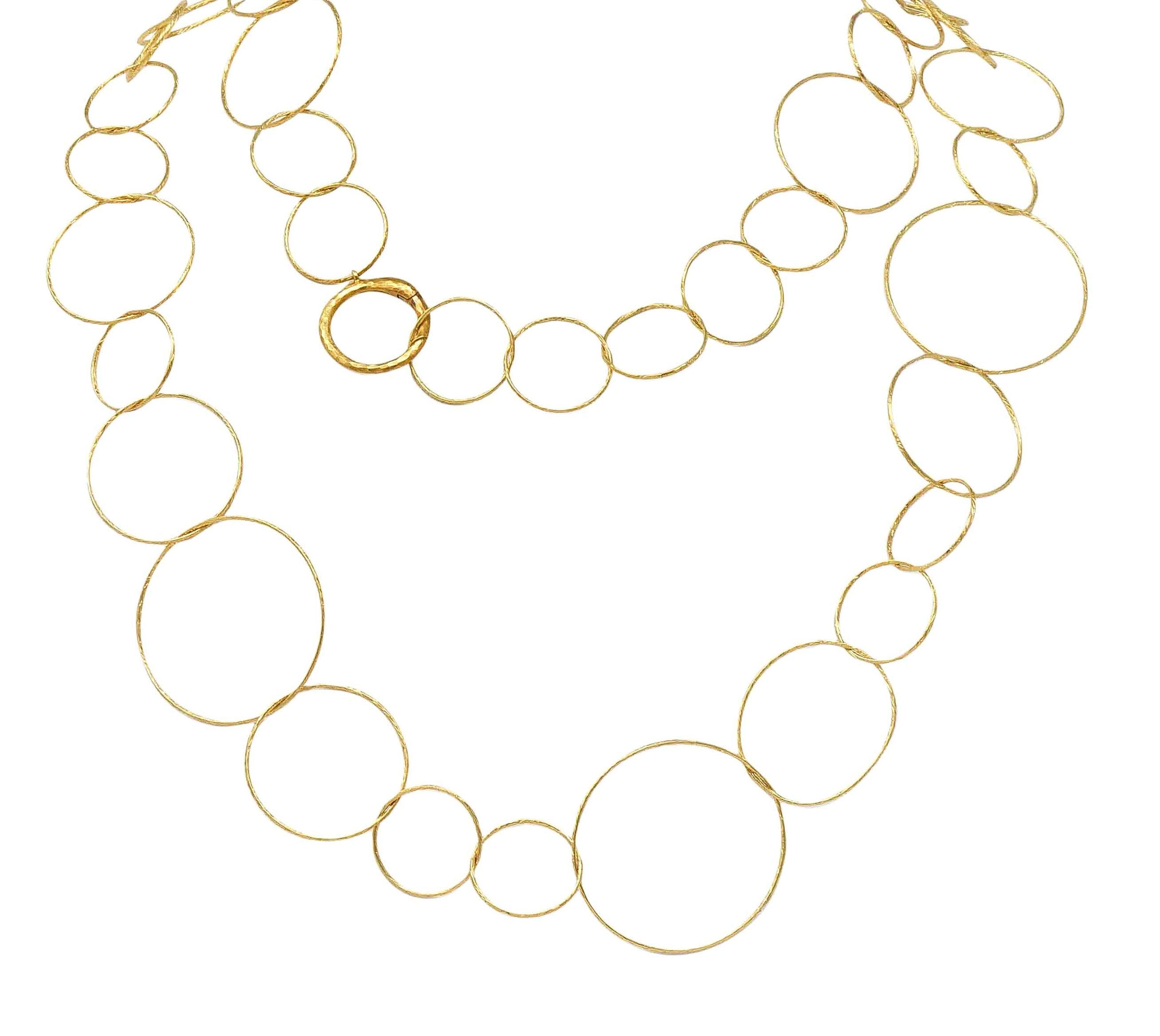 Paloma Picasso Tiffany & Co. 2000's 18K Gold Hammered Circles Chain Necklace