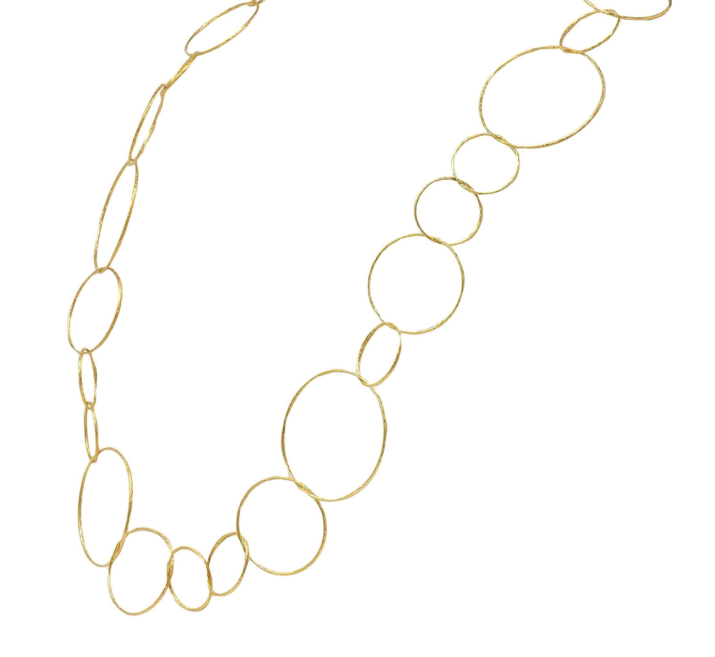 Paloma Picasso Tiffany & Co. 2000's 18K Gold Hammered Circles Chain Necklace