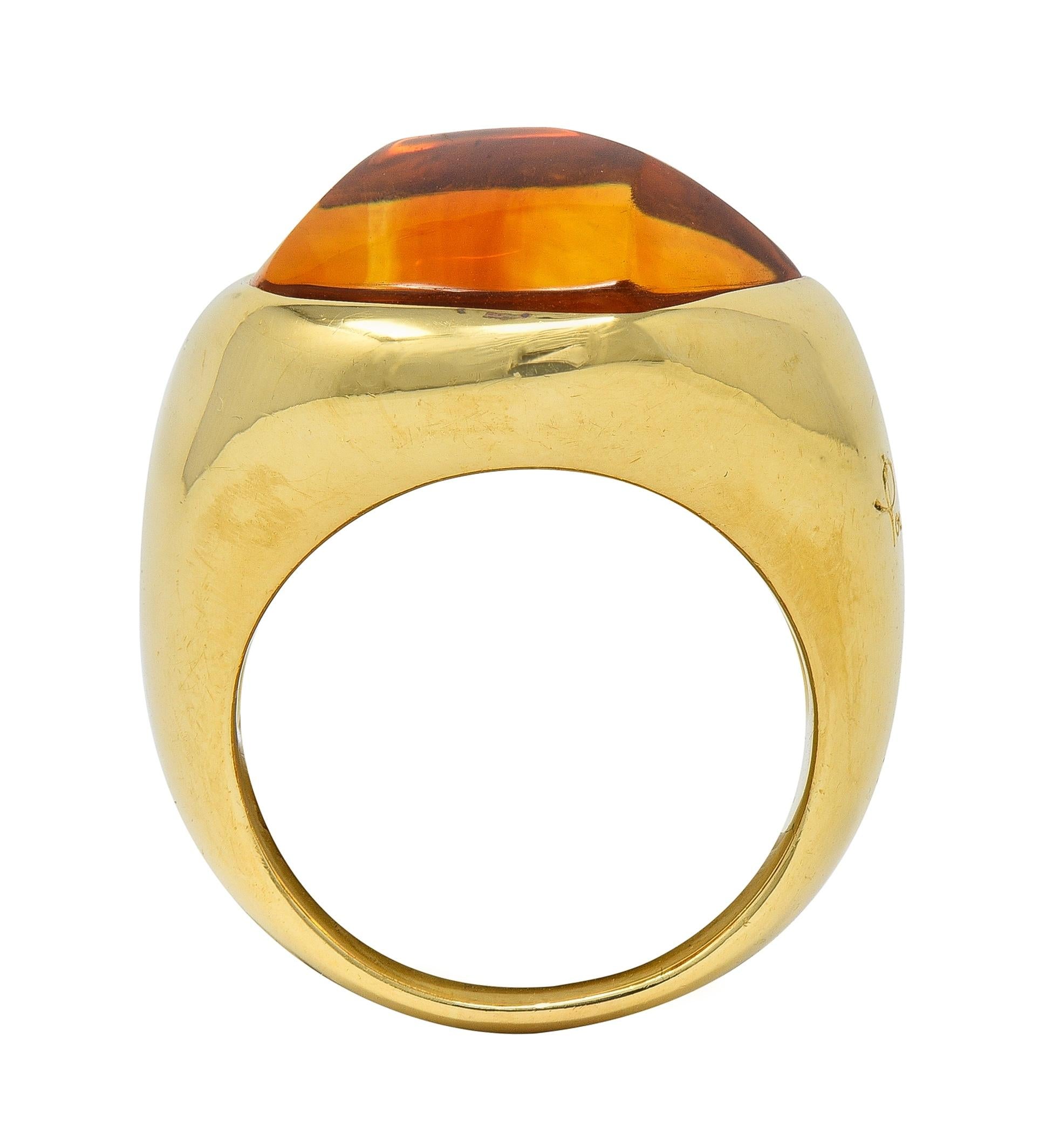 Pomellato Citrine Cabochon 18 Karat Yellow Gold Vintage Goccia Statement Ring