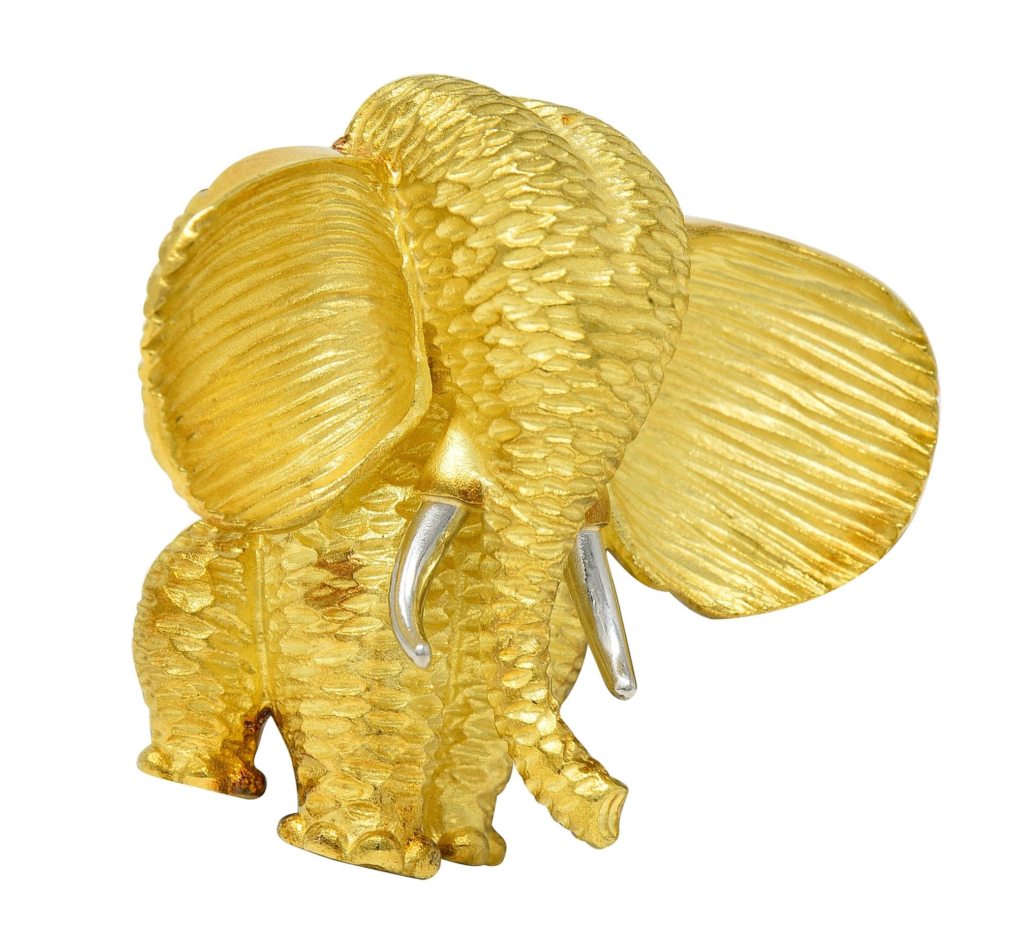Henry Dunay 1990's 18 Karat Yellow Gold Platinum Vintage Elephant Brooch