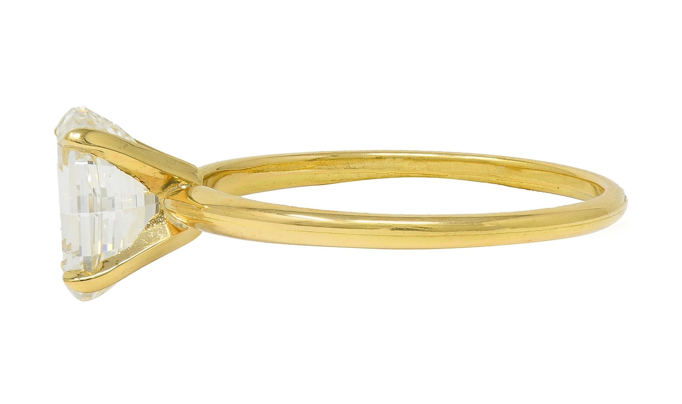 Contemporary 2.06 CTW Oval Diamond 18K Gold Solitaire Engagement Ring GIA